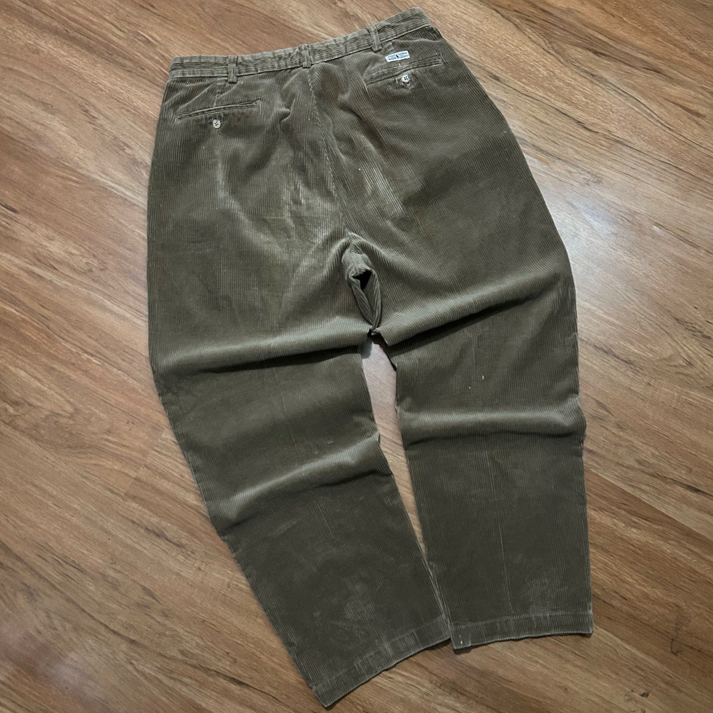 (33) Vintage 90s Polo Ralph Lauren Corduroy Polo Cords Pleaded Brown Trousers