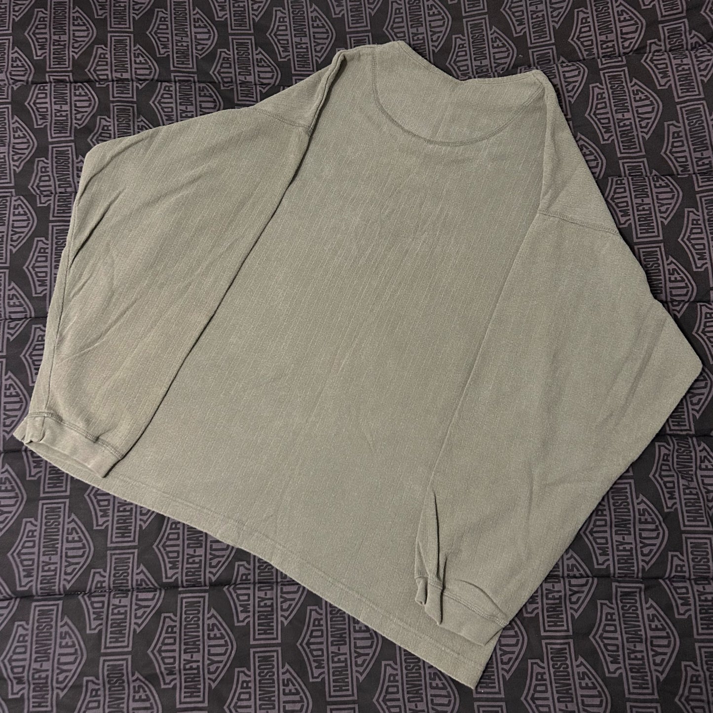 (XL) Vintage Fieldmaster Light Olive Green Heavy Ribbed Henley Longsleeve Shirt