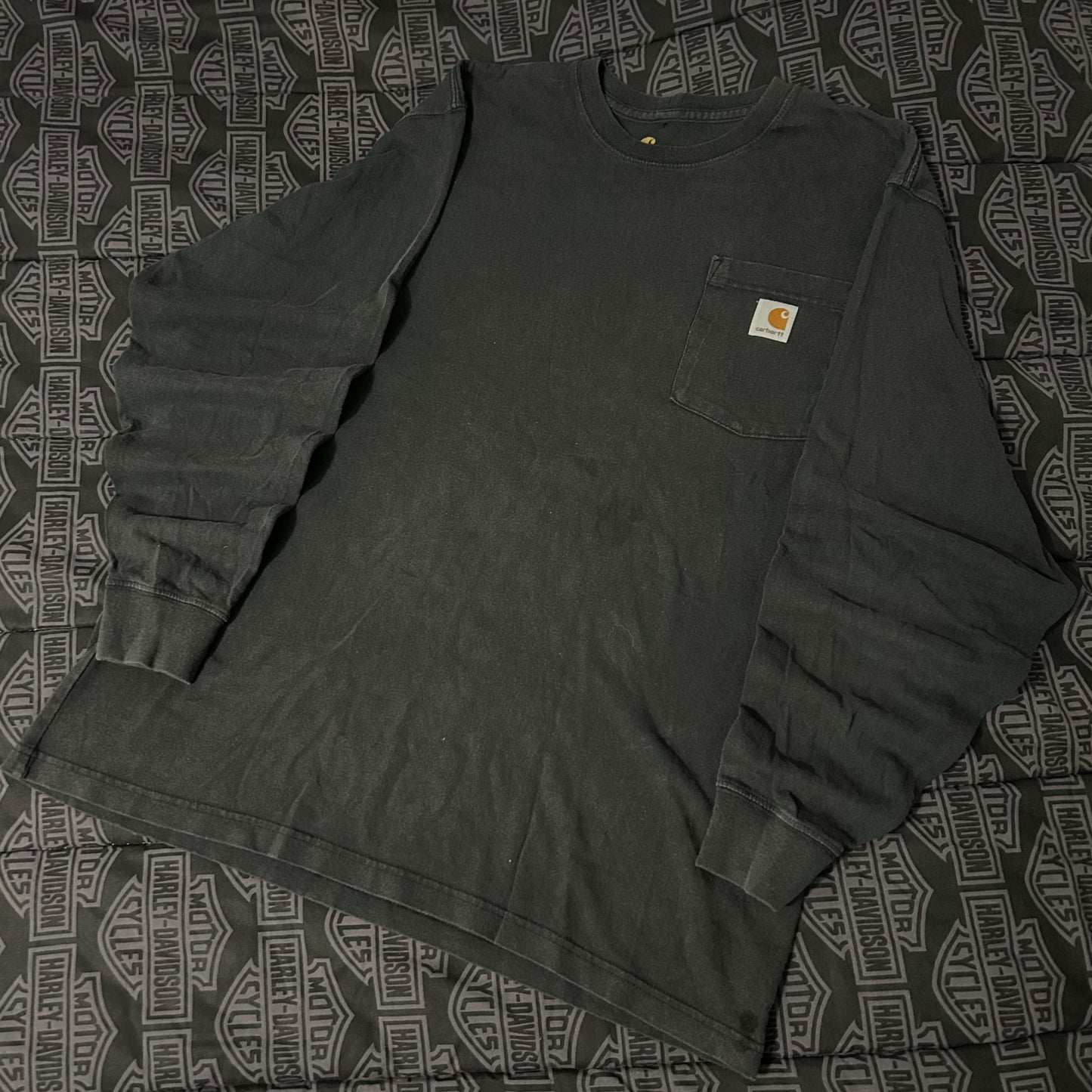 (M) Carhartt Workwear Pocket Long Sleeve Faded Black T-Shirt