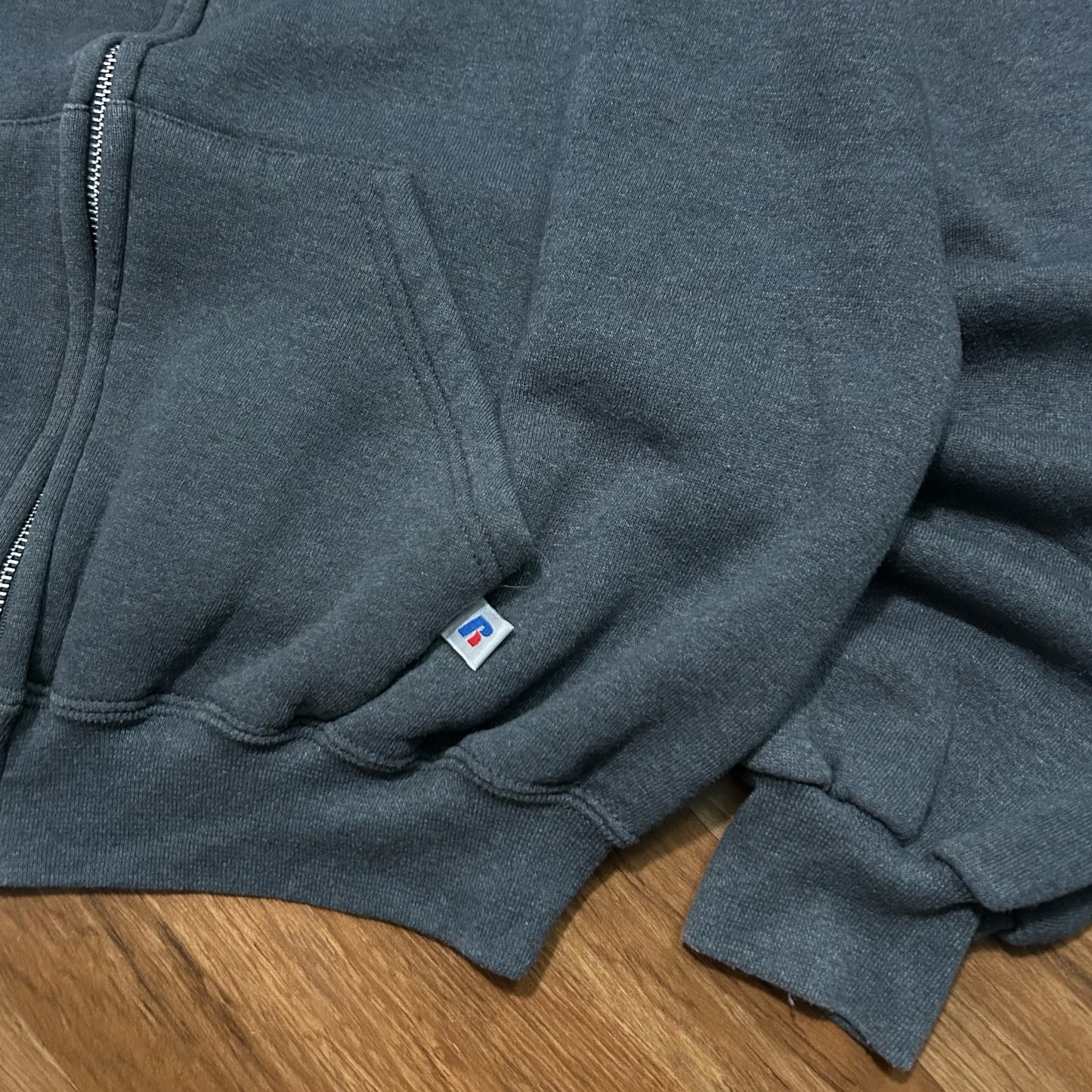 (L) Vintage Russell Athletic CSU Long Beach Grey Full Zip Hoodie