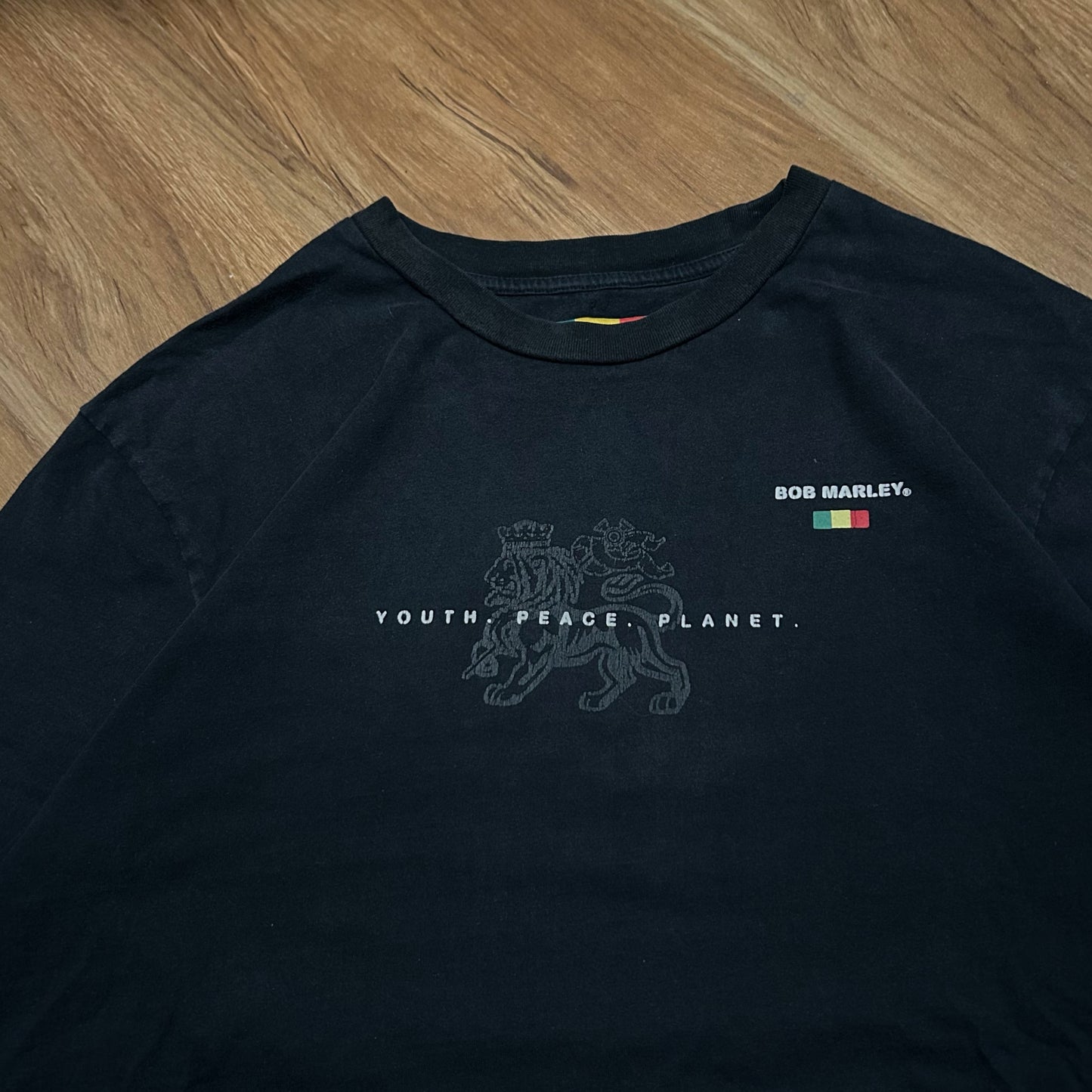 (XL) Bob Marley Exodus Youth Peace Planet Black Graphic T-Shirt