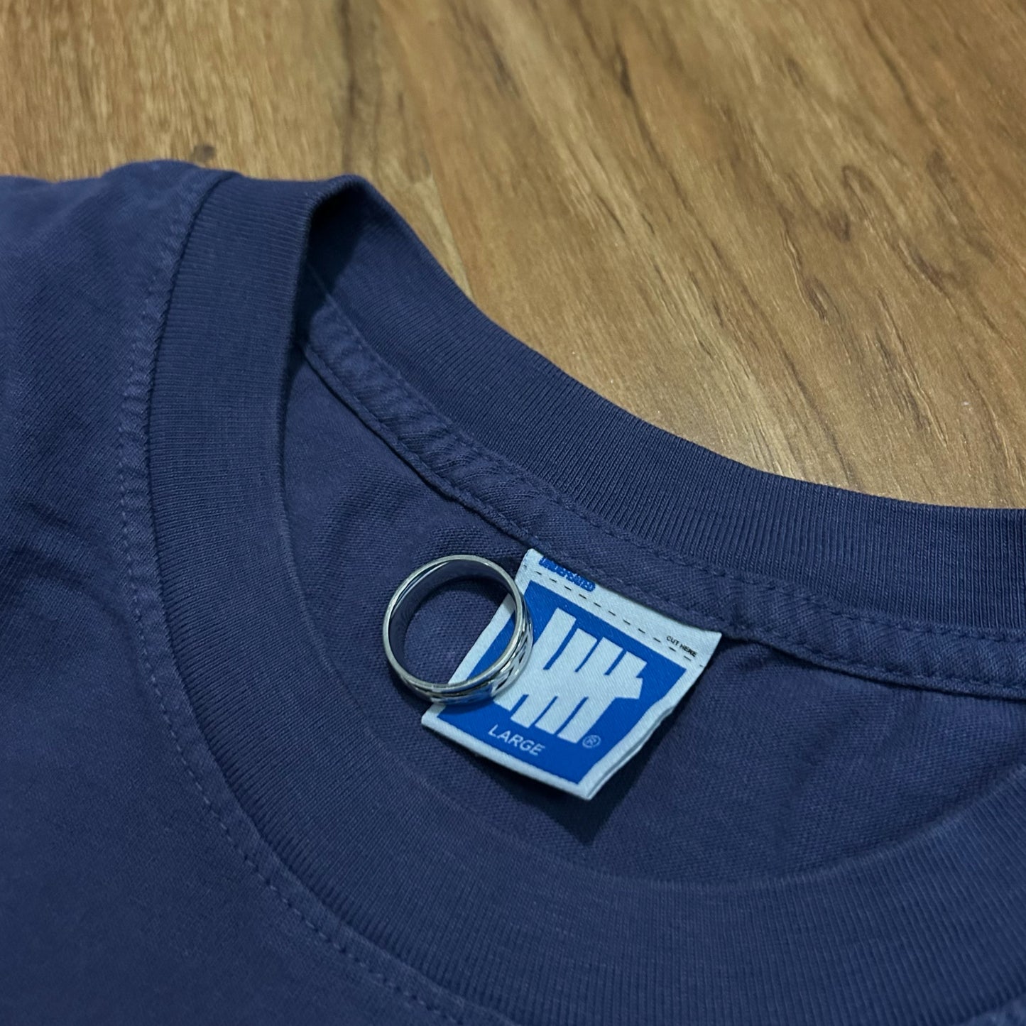 (L) Undefeated Sport Graphic Navy Longsleeve T-Shirt