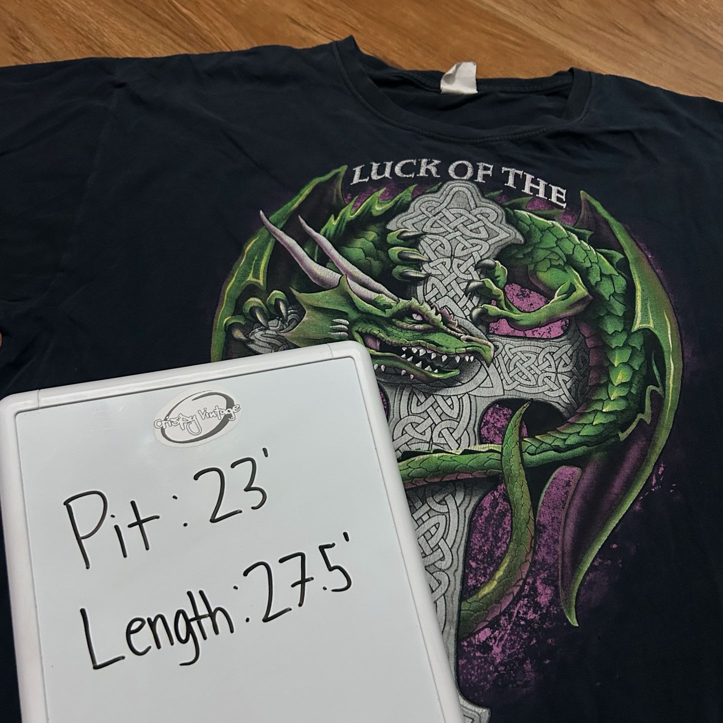 (L) Vintage Luck of the Irish Dragon Celtic Cross Graphic T-Shirt