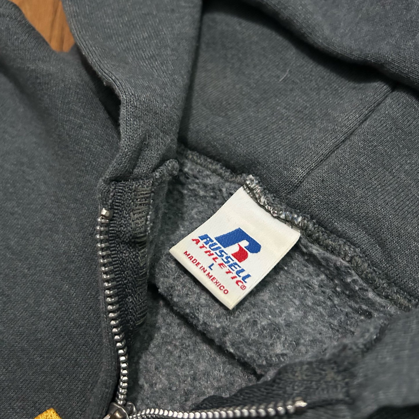 (L) Vintage Russell Athletic CSU Long Beach Grey Full Zip Hoodie
