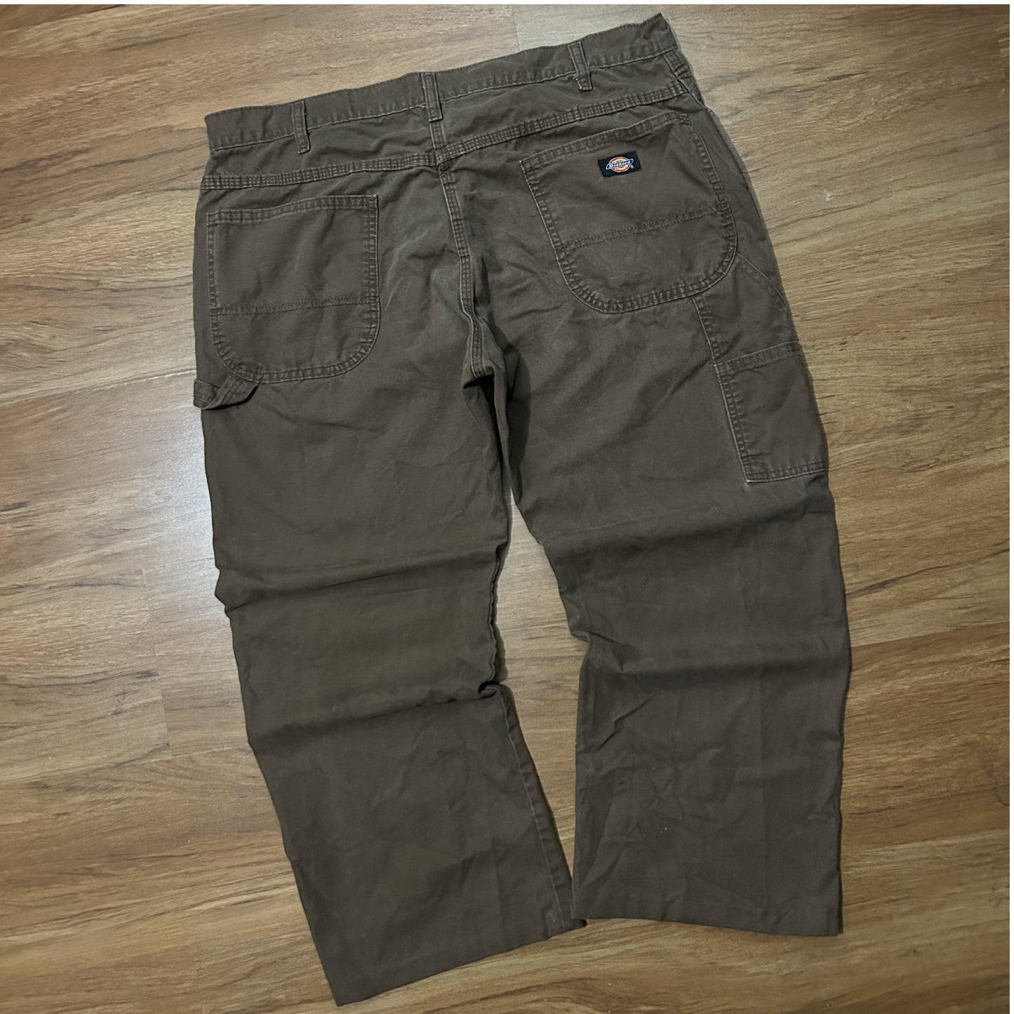 (33) Y2K Dickies Relaxed Brown Carpenter Pants