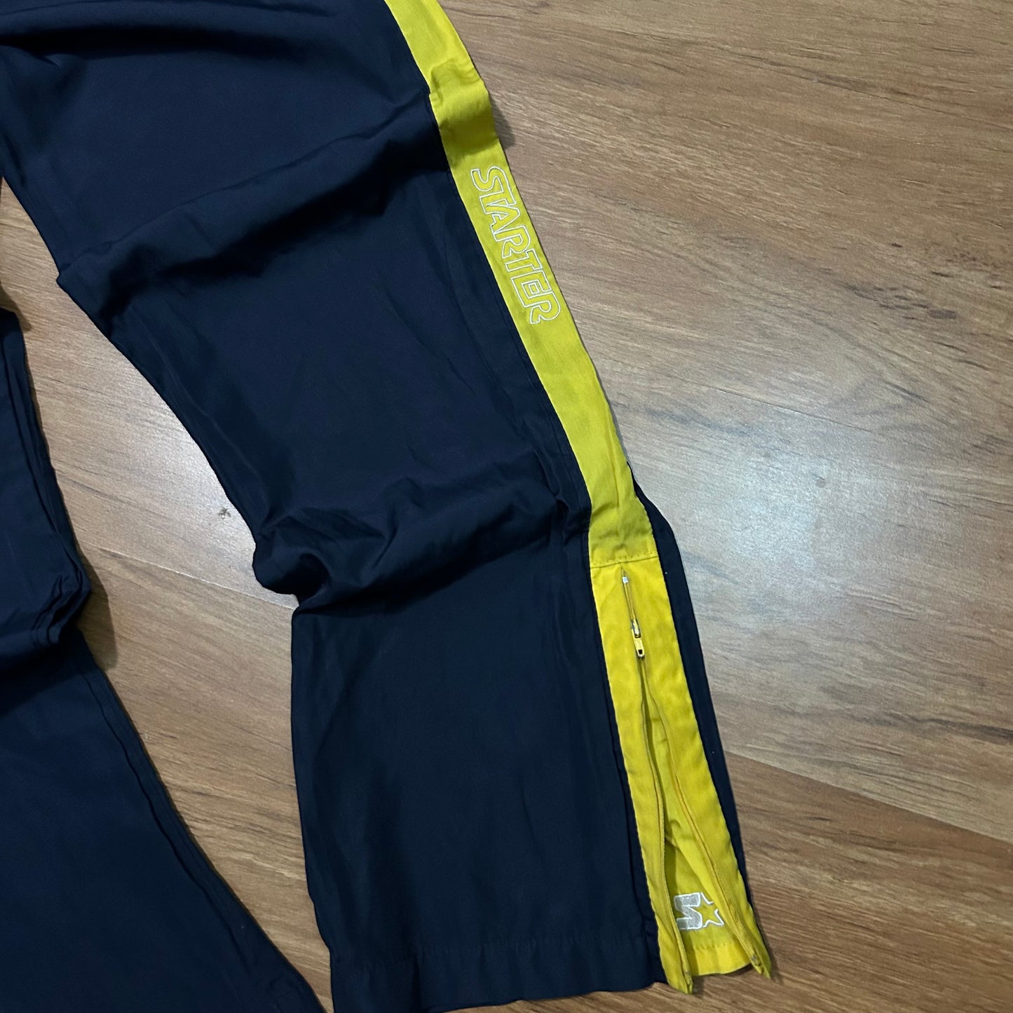 (Boys XL) Vintage Boys Starter Baggy Track Navy Yellow Pants