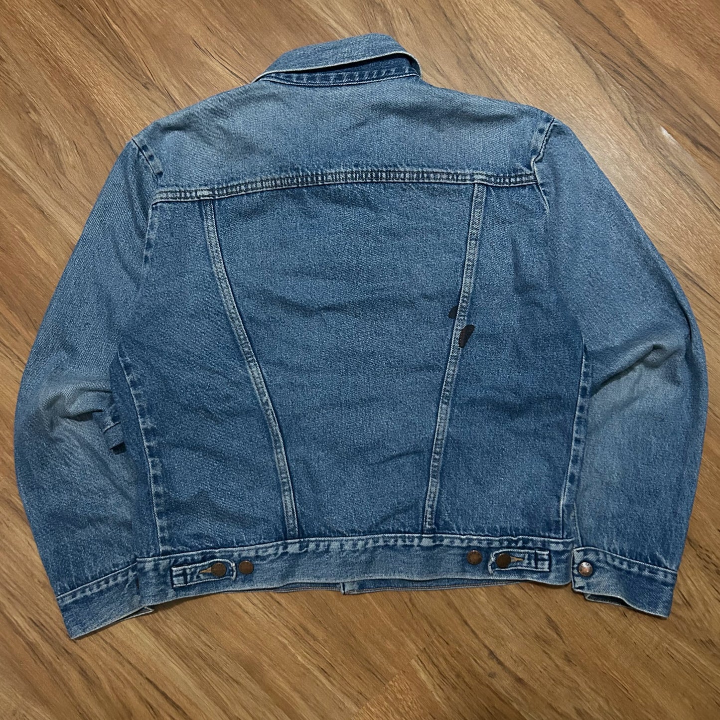 (Women L) Vintage Women's Rustler Made In USA Blue Denim Trucker Jacket
