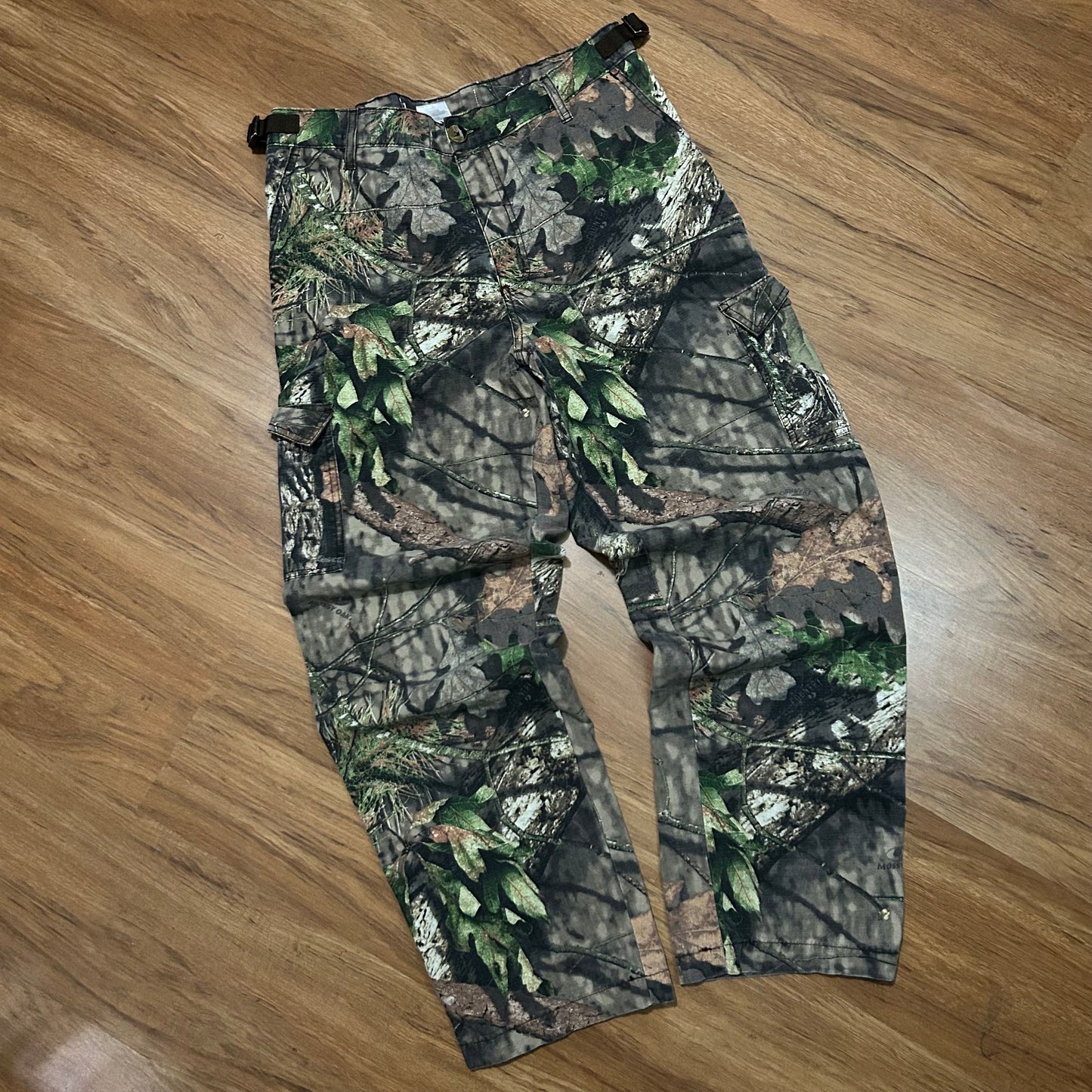 (S/M) Vintage Realtree Camo Cargo Baggy Pants