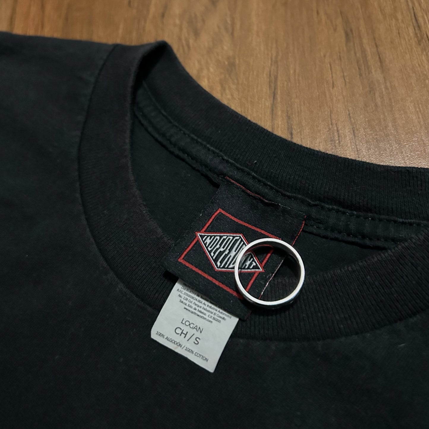(S) Retro Independent Truck Co. Bar Logo Skate Black T-Shirt