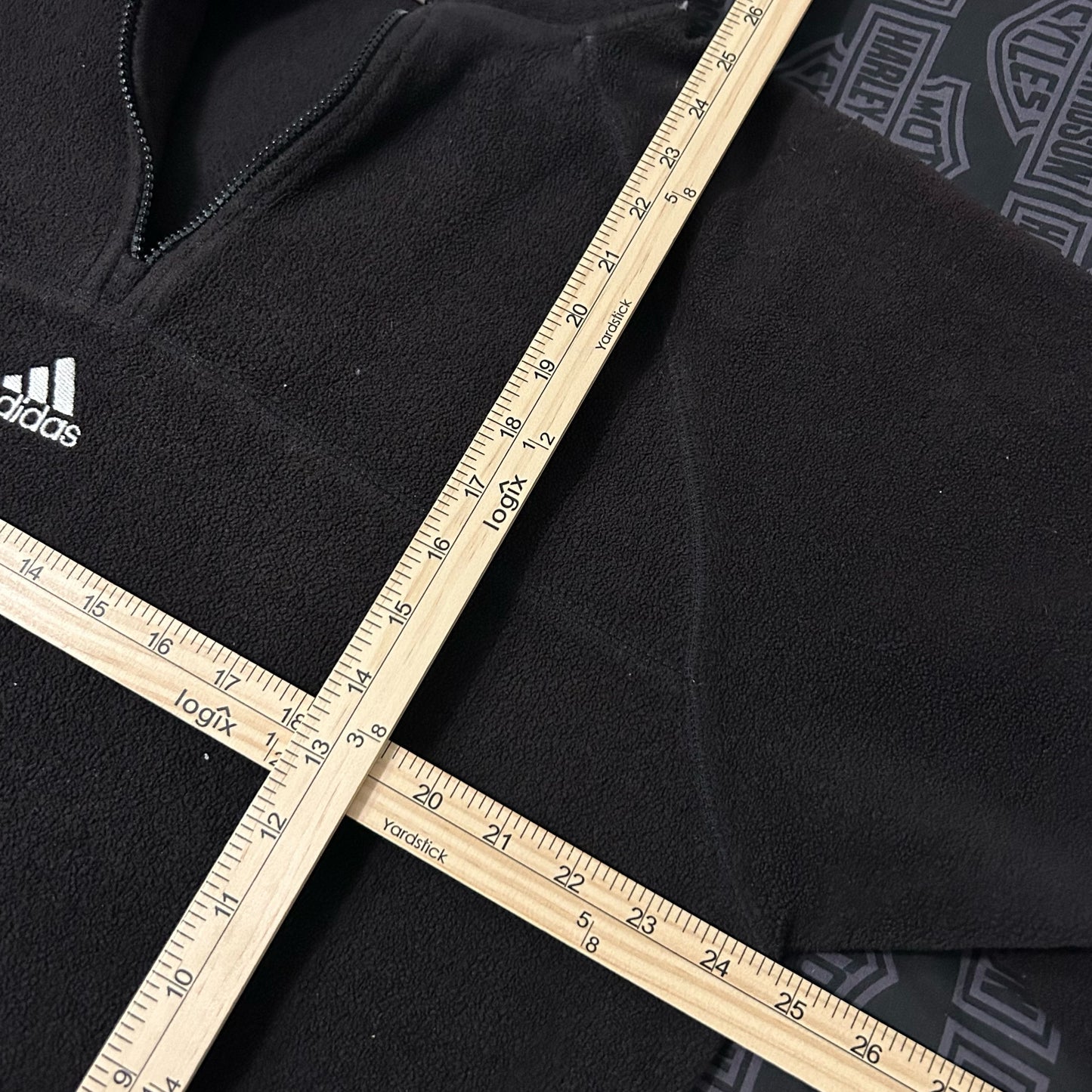 (M) Vintage Y2K Adidas Center Logo Quarter-Zip Fleece Fullover