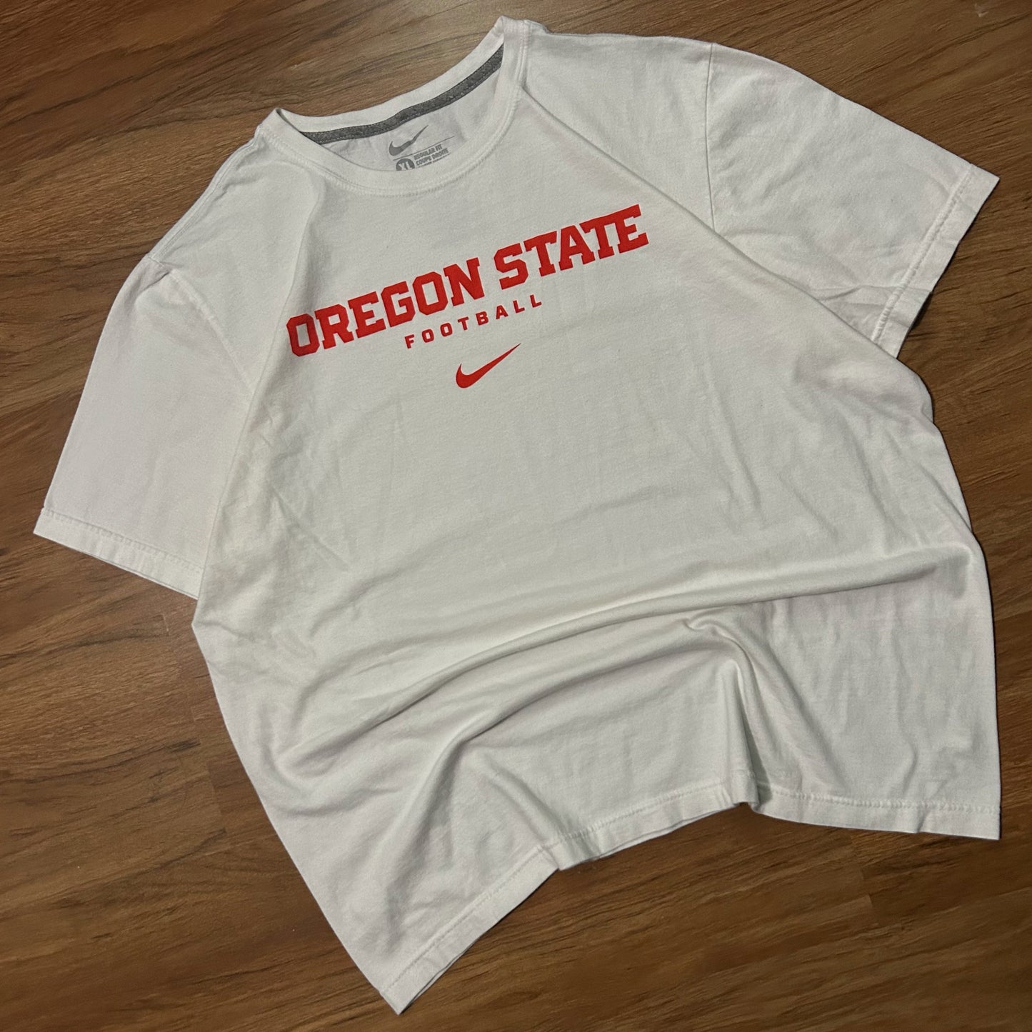 (XL) Nike Sportswear Oregon State Football White T-Shirt