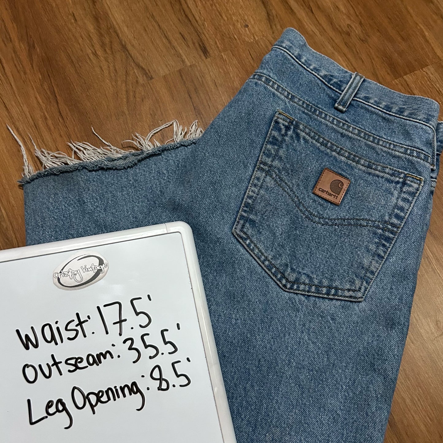 (34) Carhartt Traditional Fit Tapered Denim Jeans