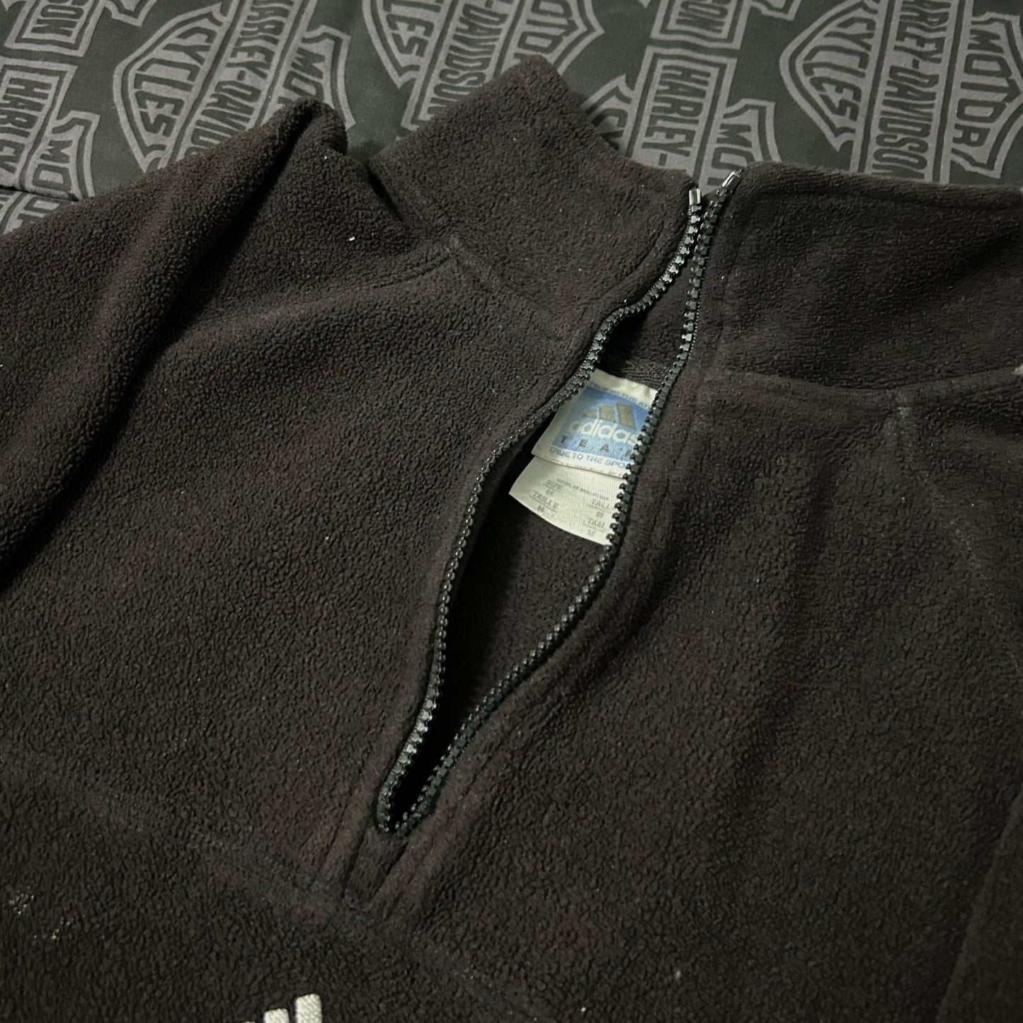 (M) Vintage Y2K Adidas Center Logo Quarter-Zip Fleece Fullover
