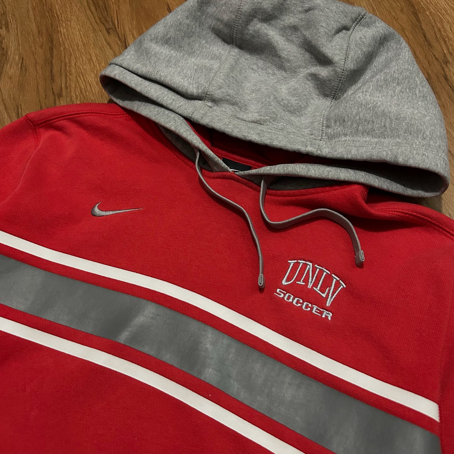 (M) Nike Sportwear UNLV Rebels Soccer Red Grey Striped Pullover Hoodie