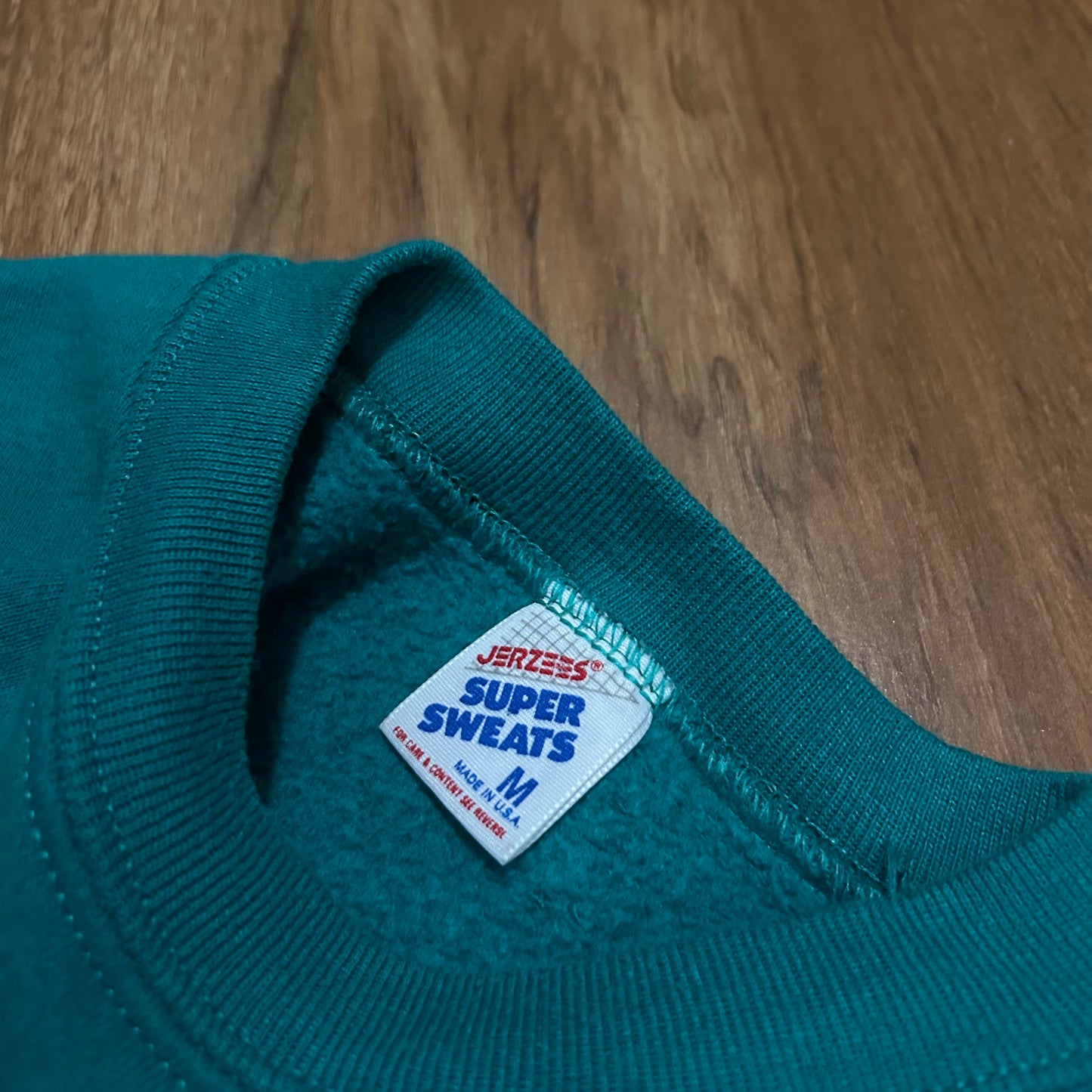 (M) Vintage 90s Baltimore Inner Harbor Embroidered Teal Pullover Crewneck