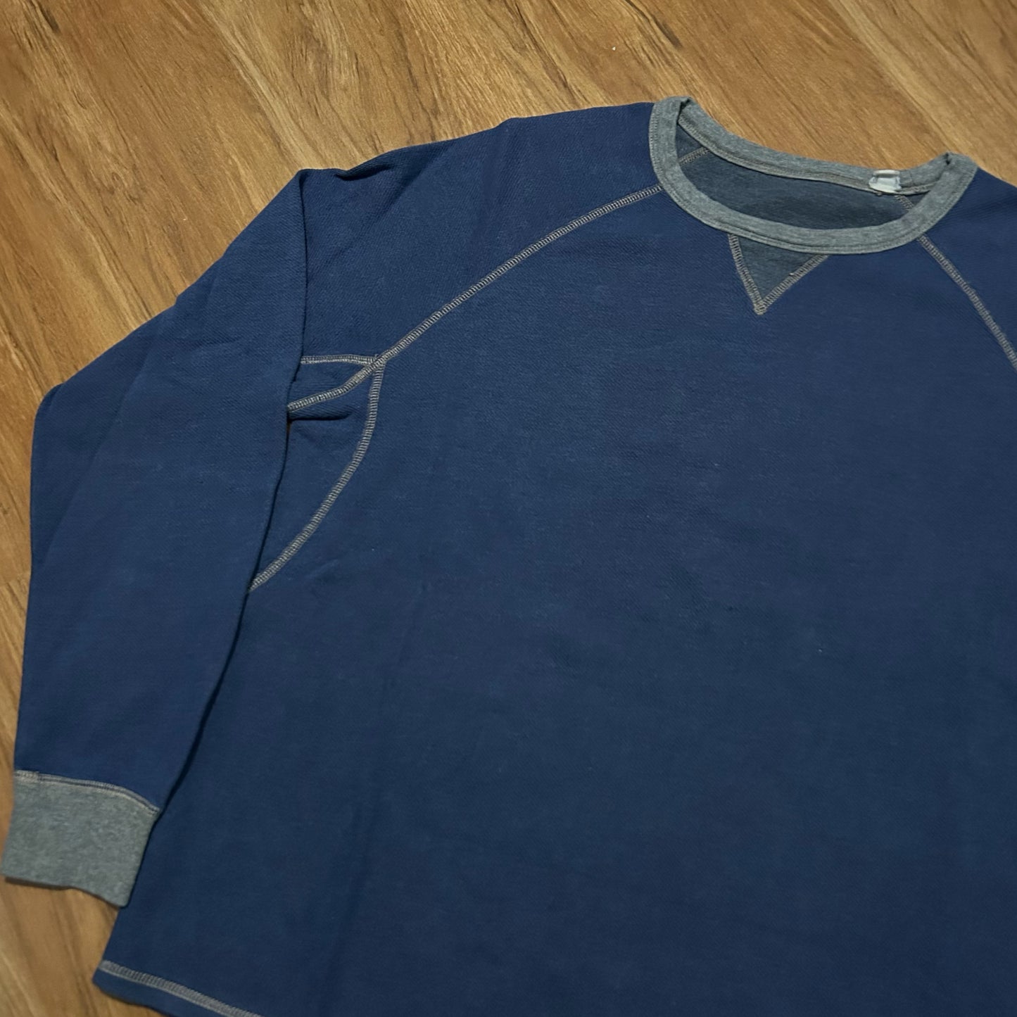 (XL) Tommy Bahama Waffle Knit Grey Trim Navy Longsleeve Shirt