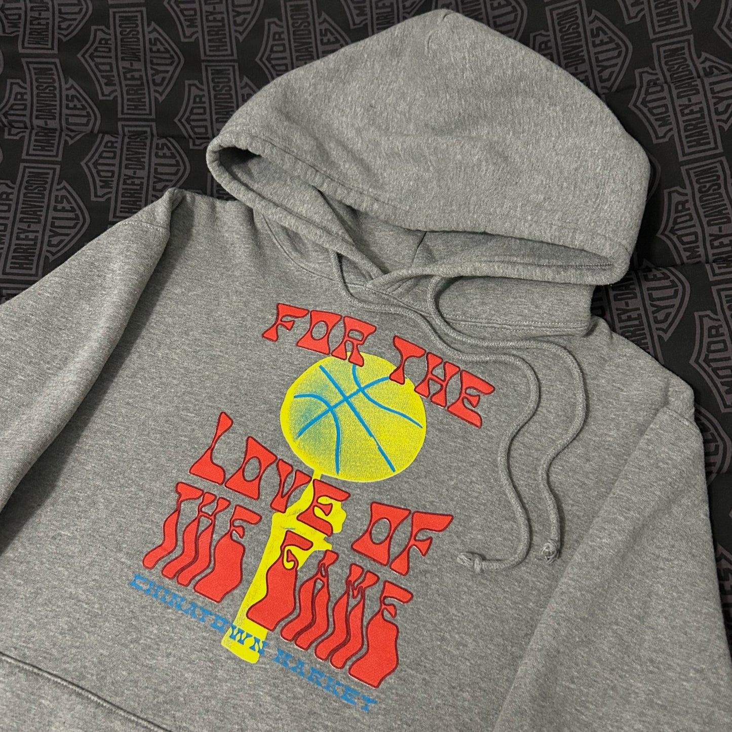 (XXL) Chinatown Market Limited Edition For The Love of The Game Basketball Graphic Hoodie