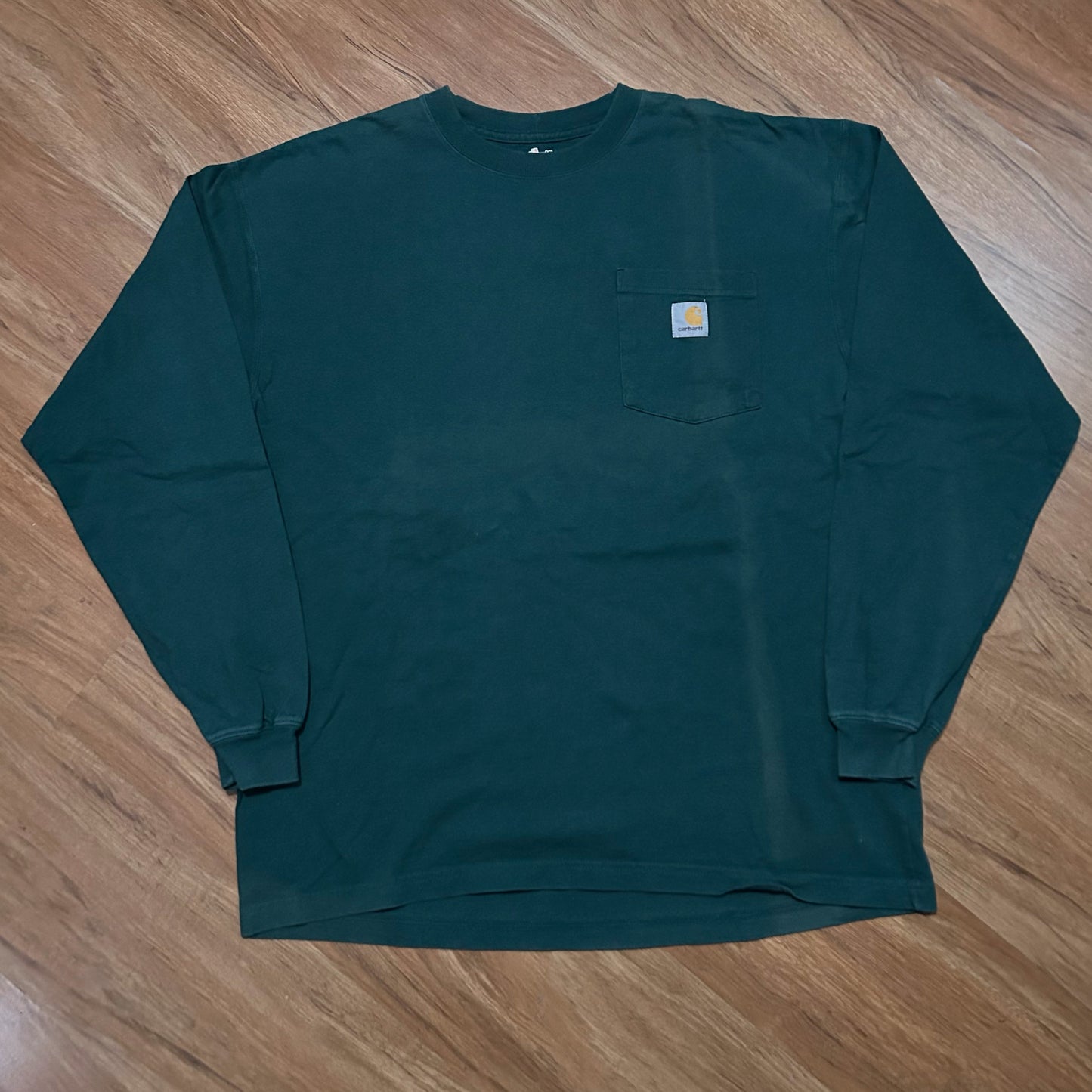 (L) Carhartt Loose Fit Heavyweight Long Sleeve Green Pocket T-Shirt