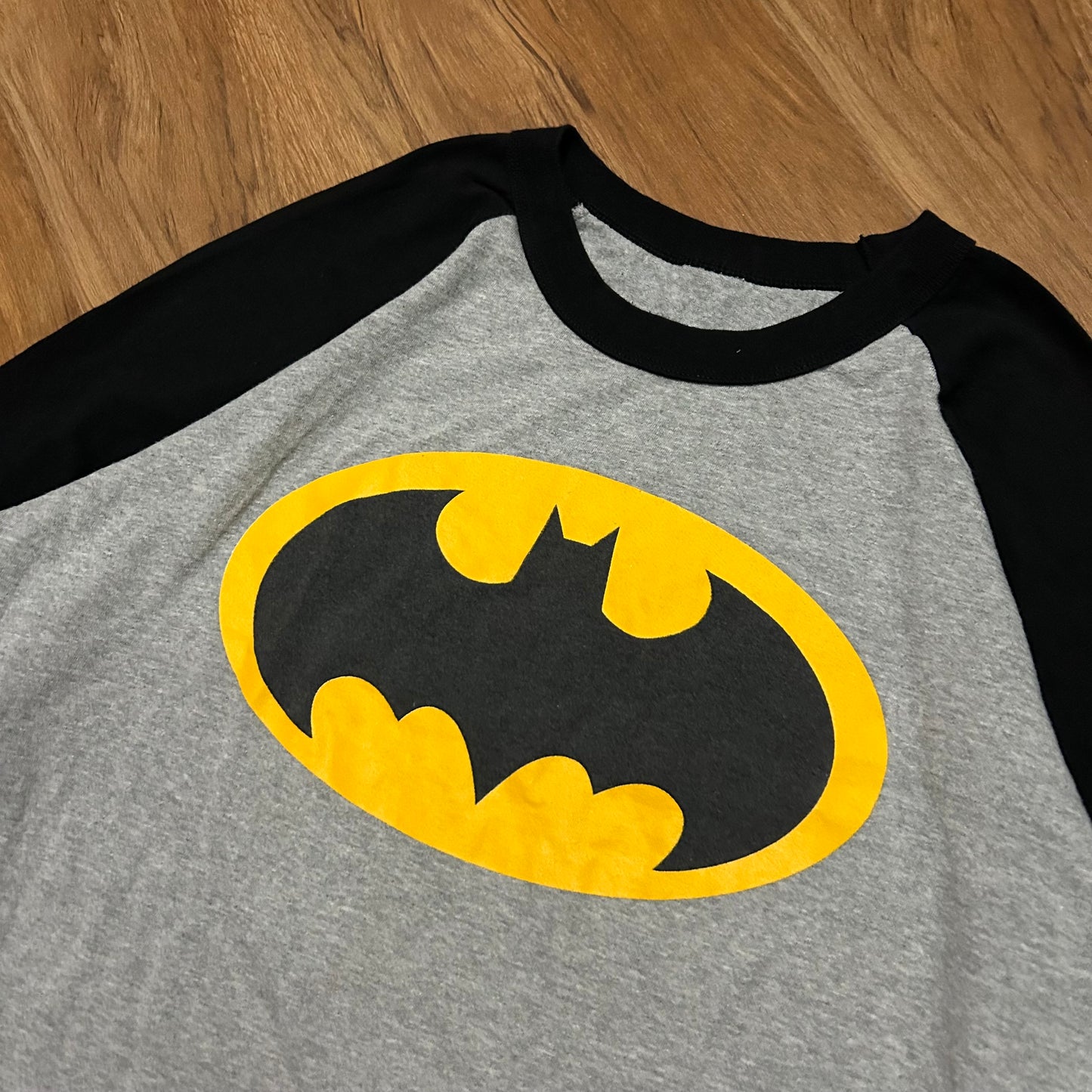 (XL) Vintage DC Comics Batman Classic Logo Baseball T-Shirt