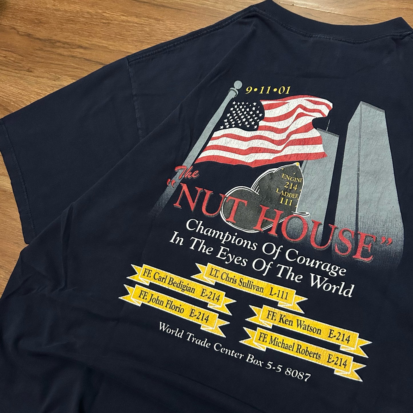 (XL) Vintage Y2K Firefighter Memorial Navy T-Shirt