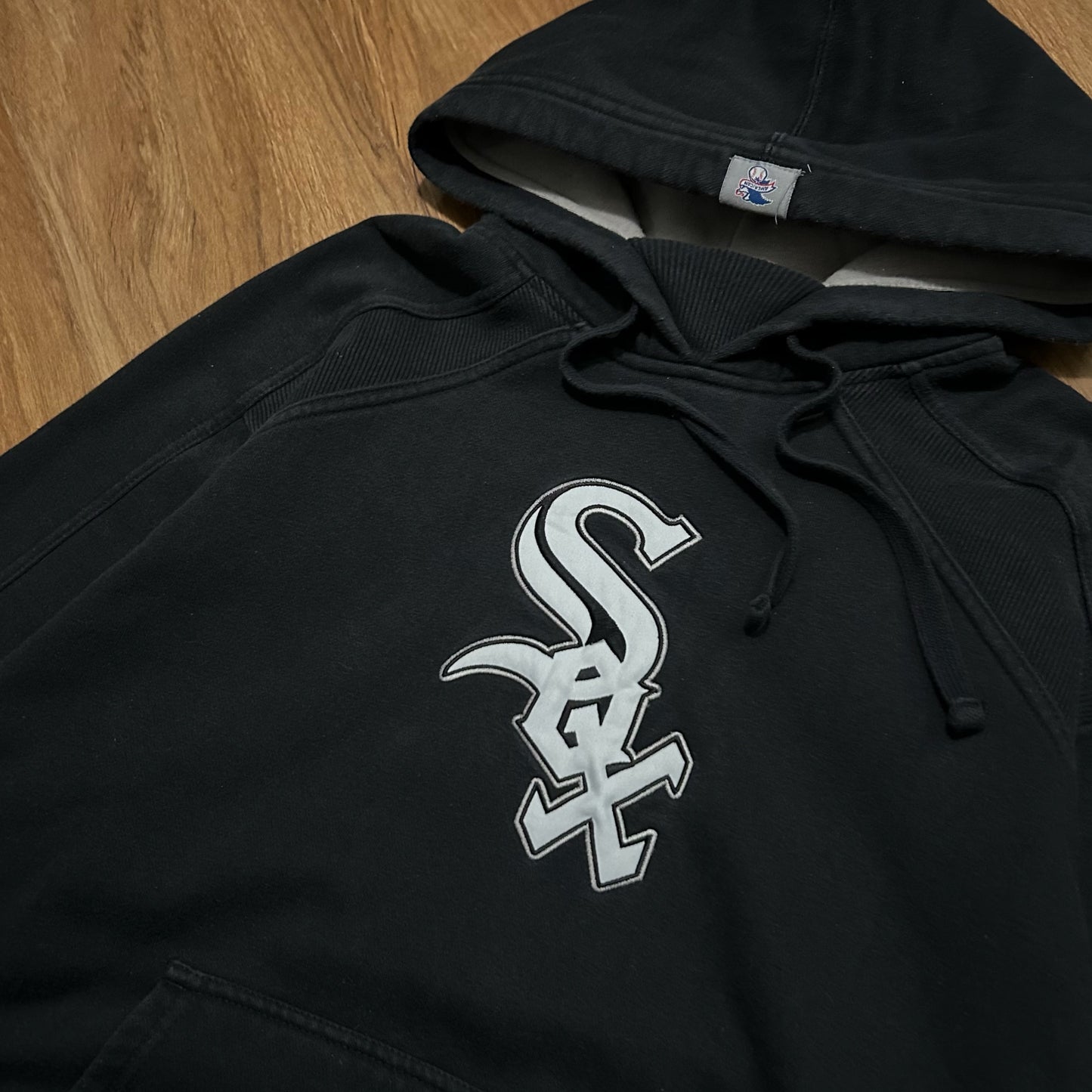 (L) Vintage Retro MLB Chicago White Sox Black Pullover Hoodie