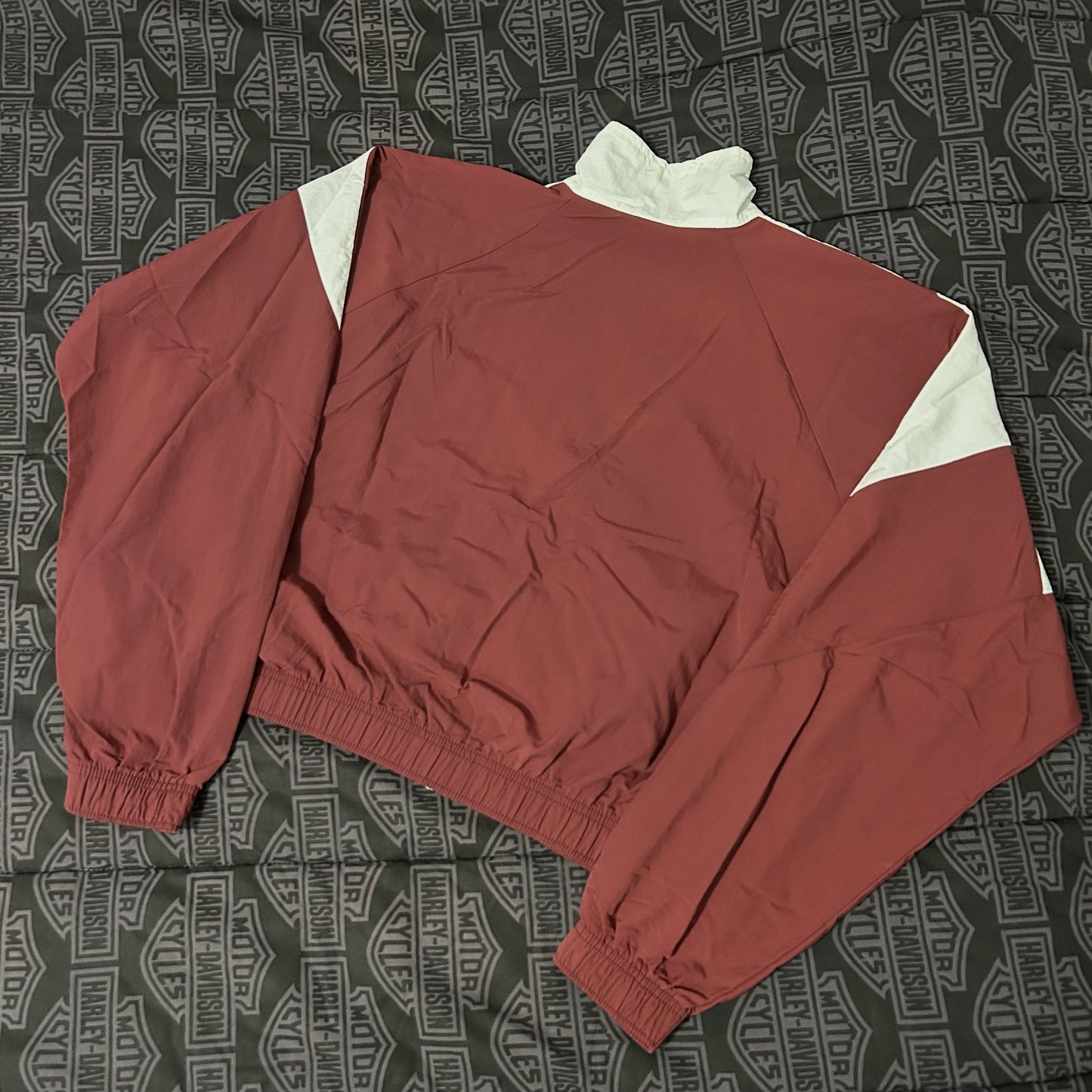 (Women XL) Reebok Women's Classic Franchise Zip-Up Cropped Track Windbreaker Jacket