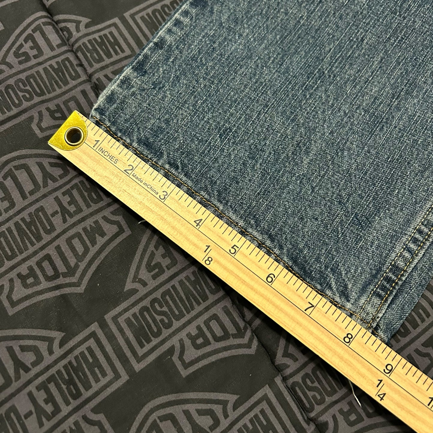 (33) Y2K Lee Premium Dark Wash Loose Denim Frayed Hem Jeans