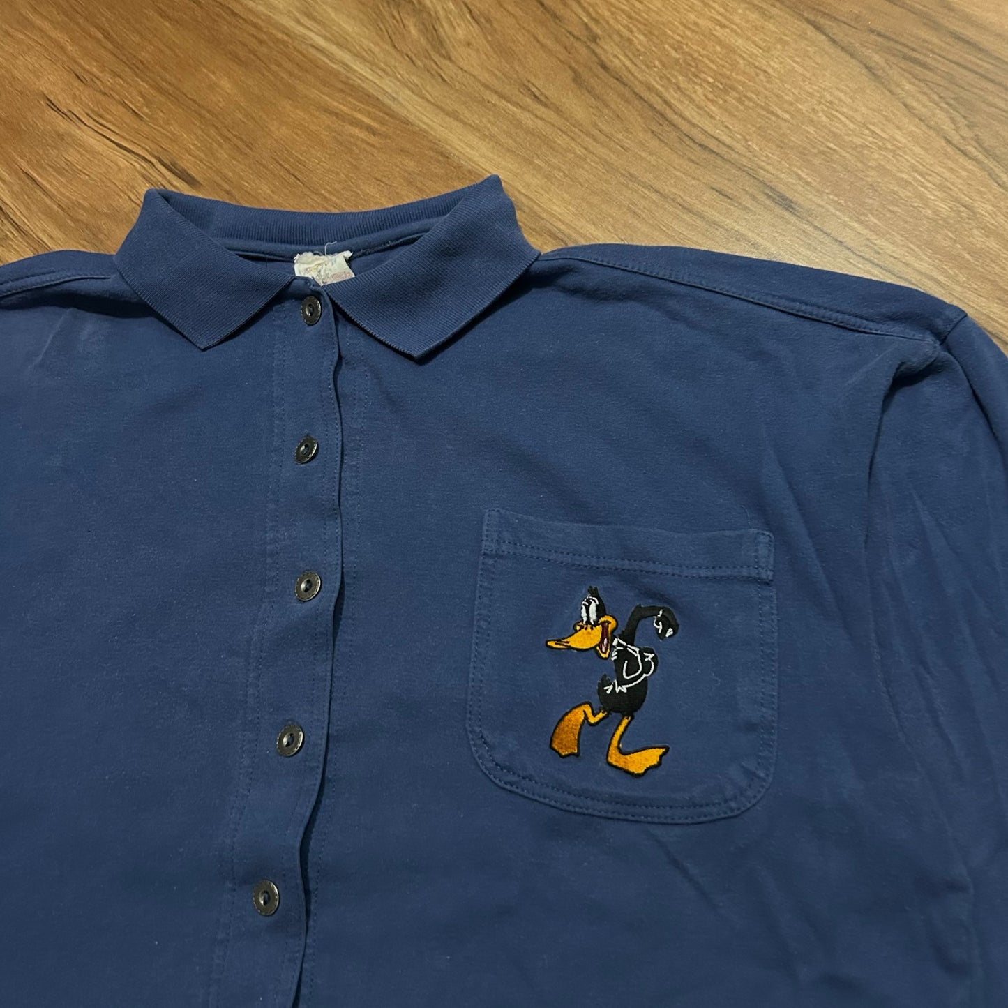 (M) Vintage 90s Warner Bros Looney Tunes Embroidered Blue Button-Up Shirt