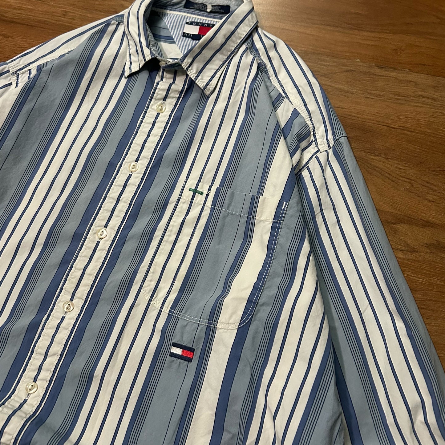 (L) Vintage Tommy Hilfiger Pinstripe Baby Blue White Long-Sleeve Button Shirt