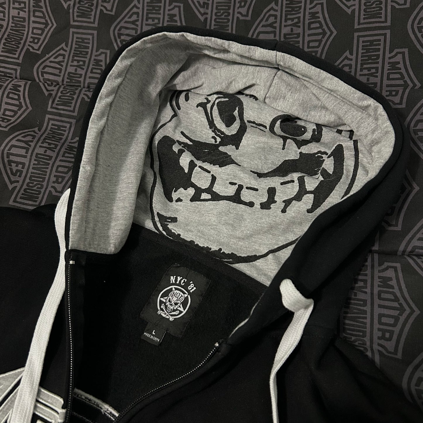 (L) Anthrax NYC 81' Embroidered Full Zip Black Hoodie