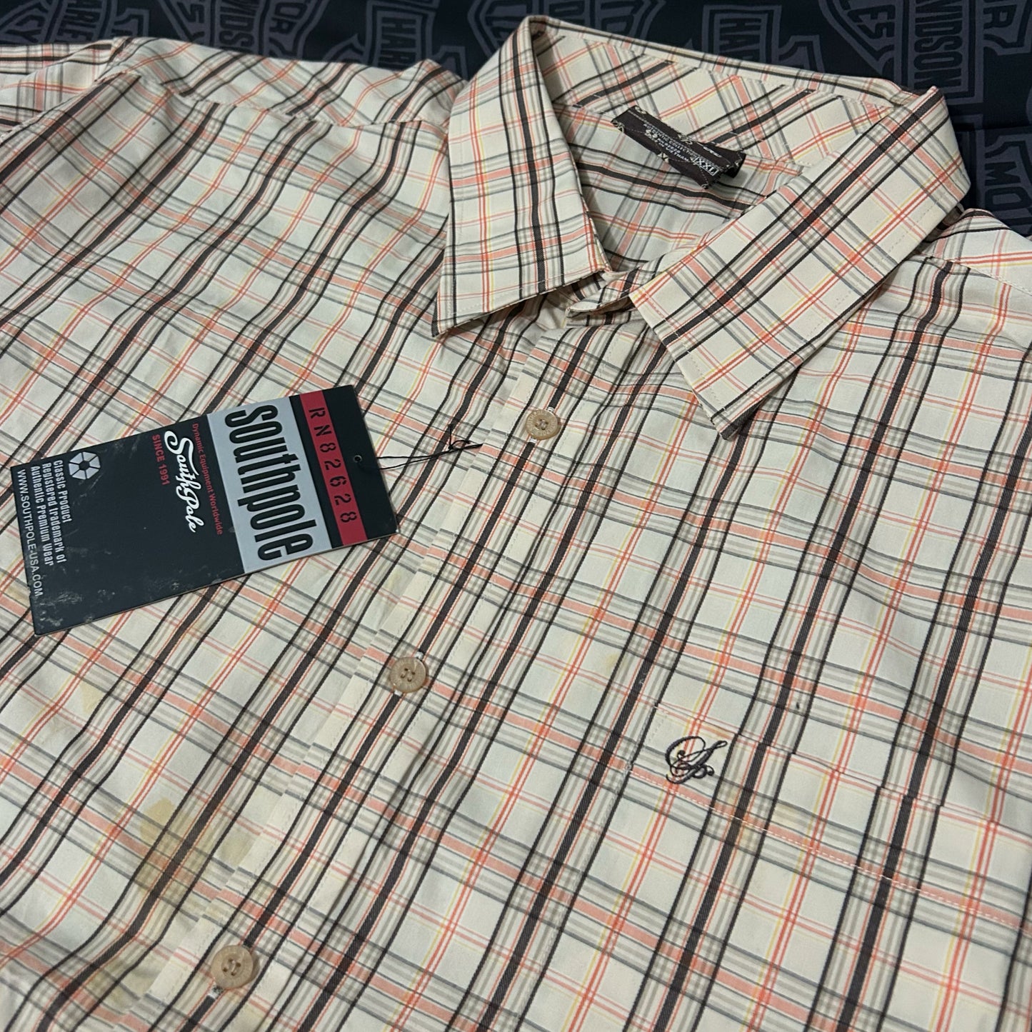 (XXL) Vintage Y2K Southpole Plaid Shortsleeve Button Up Shirt