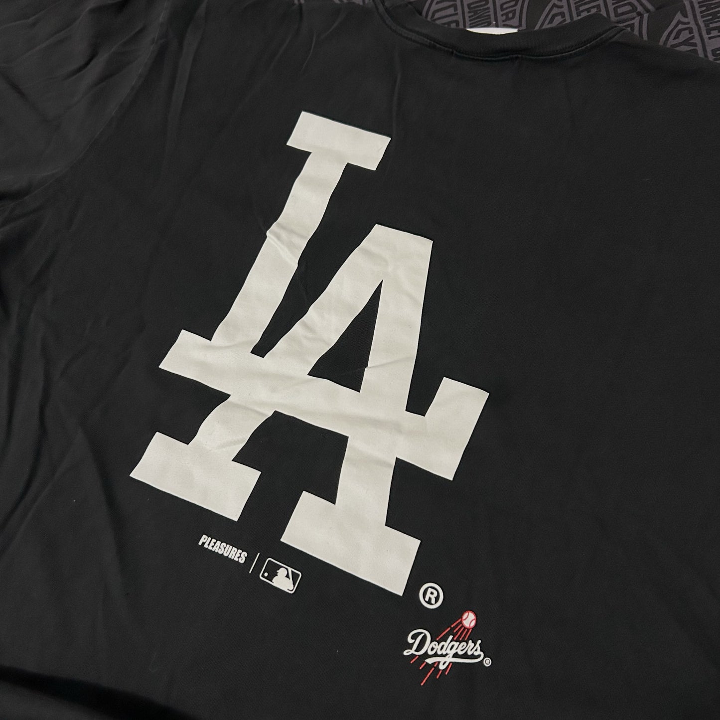 (L) Pleasures X MLB Los Angeles Dodgers Ballpark Black T-Shirt