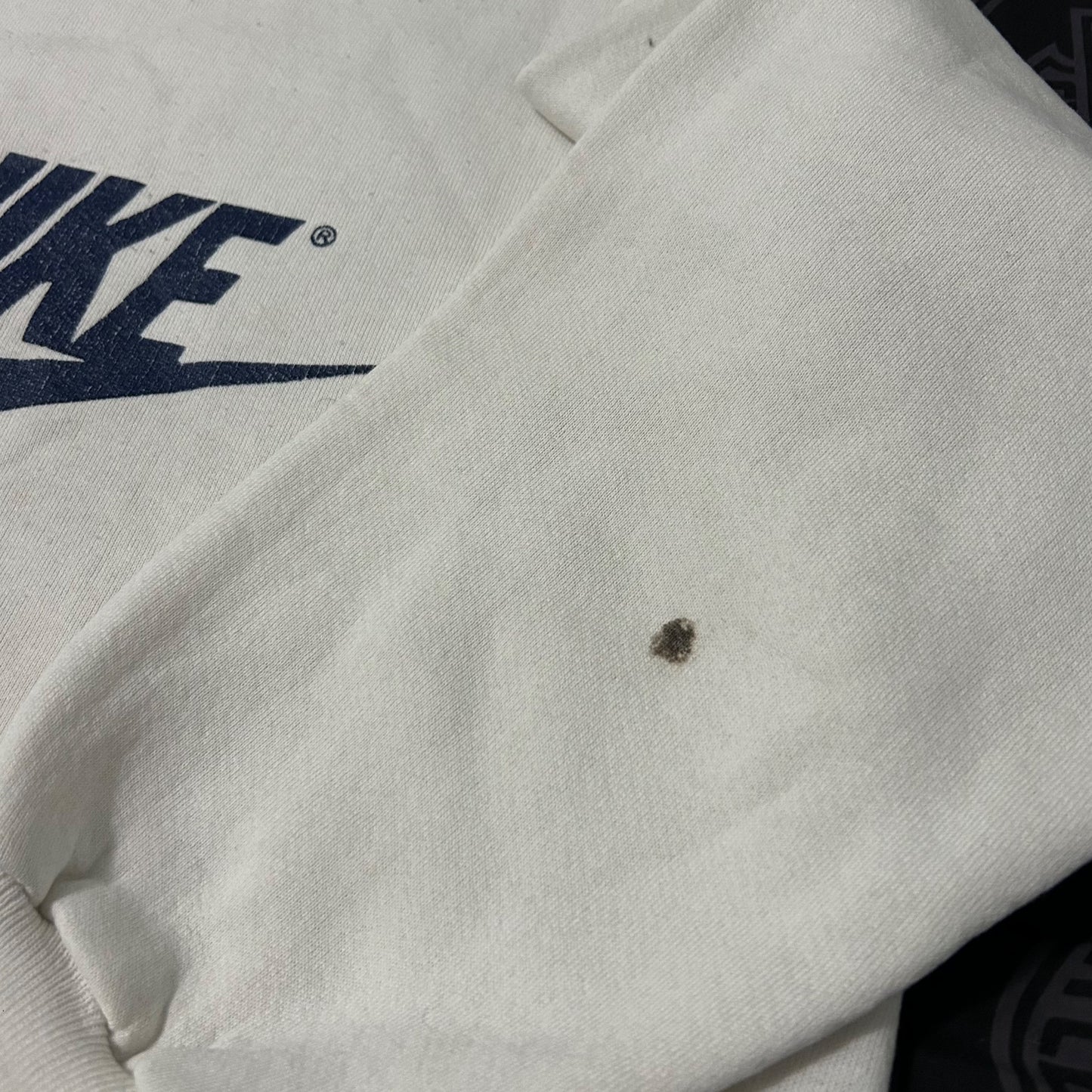 (L) Vintage 90s Nike Big Logo Swoosh Pullover Crewneck