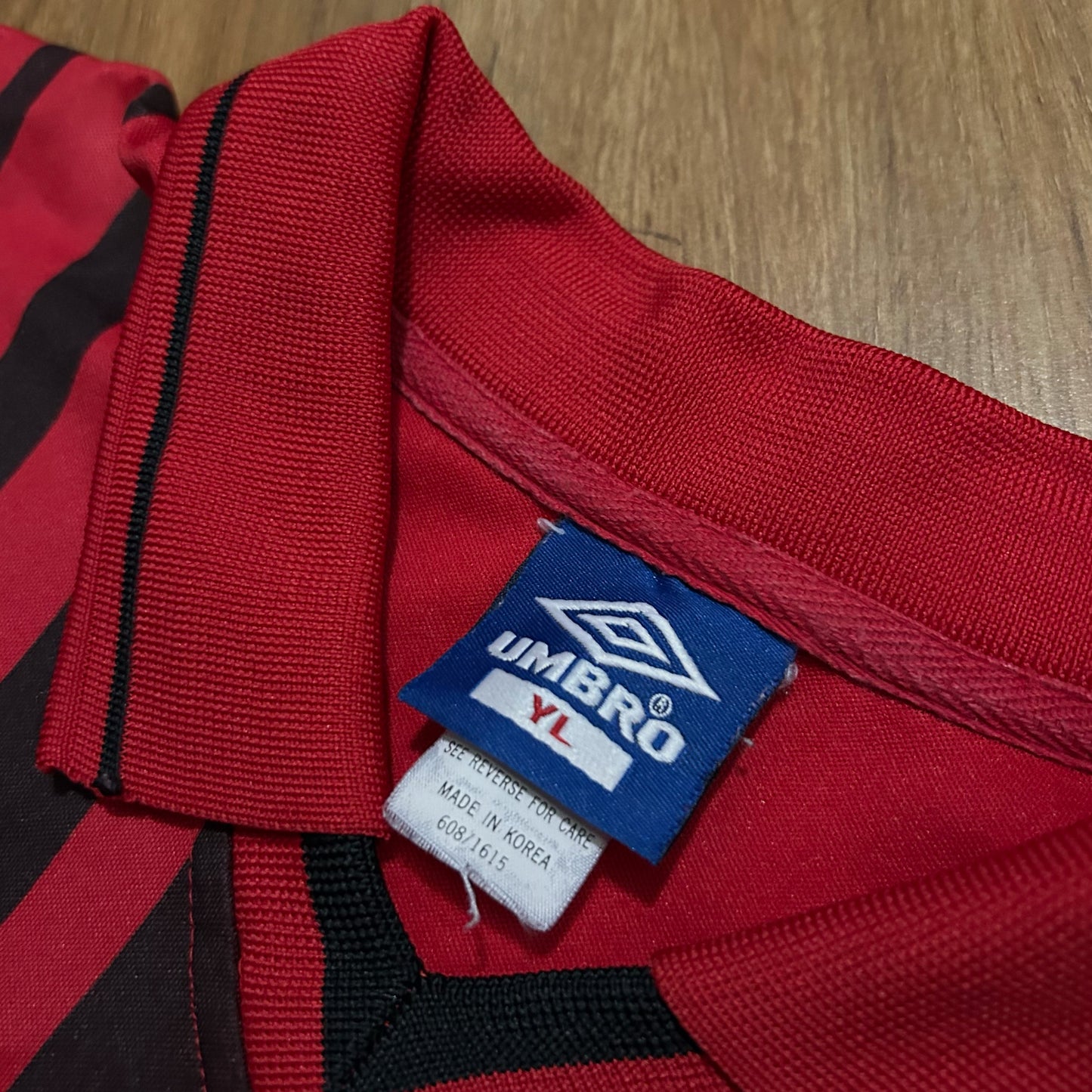 (Youth L) Vintage Umbro Striped Template Red Soccer Jersey