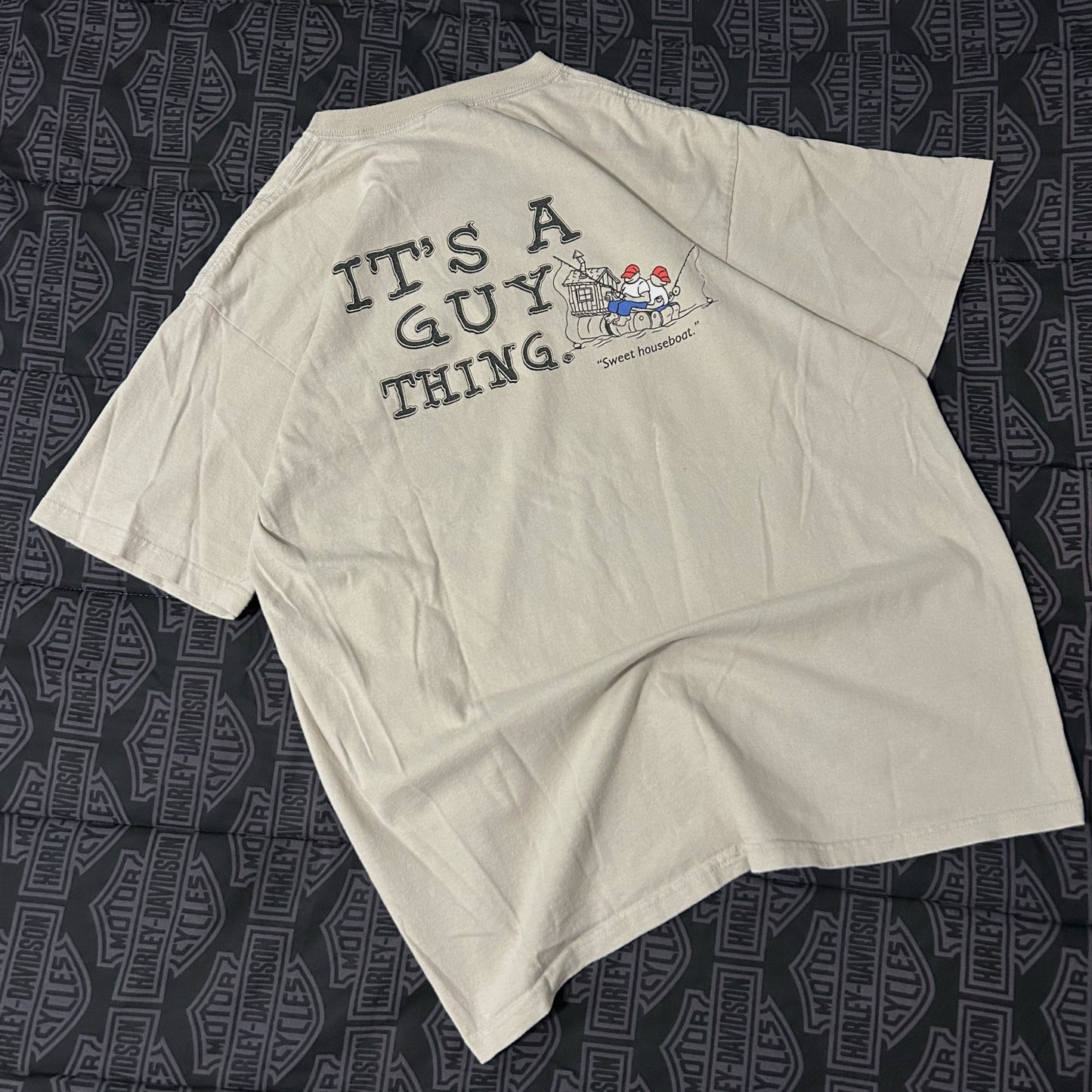 (L) Vintage Mono Village Twin Lakes It's a Guy Thing Houseboat Graphic T-Shirt