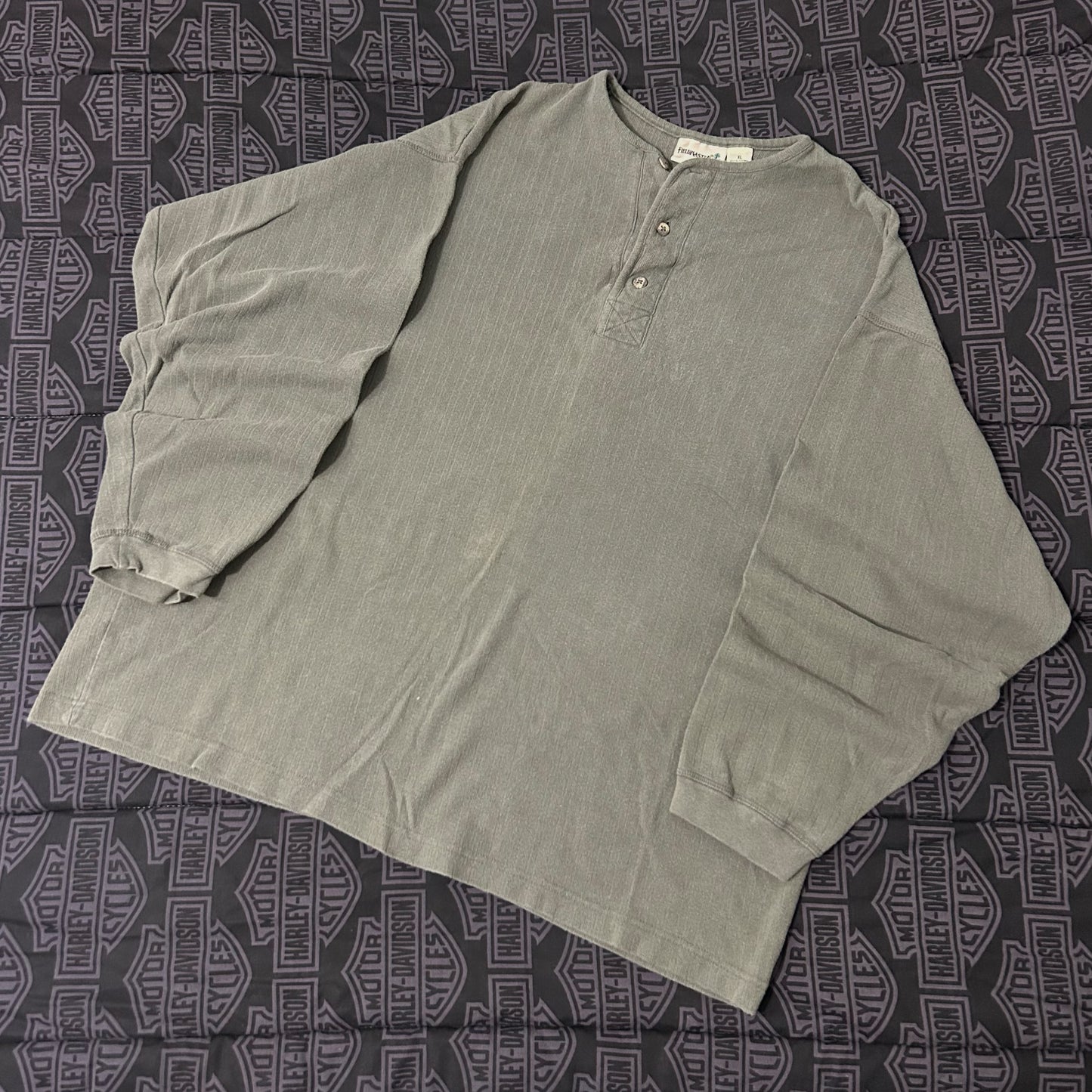 (XL) Vintage Fieldmaster Light Olive Green Heavy Ribbed Henley Longsleeve Shirt