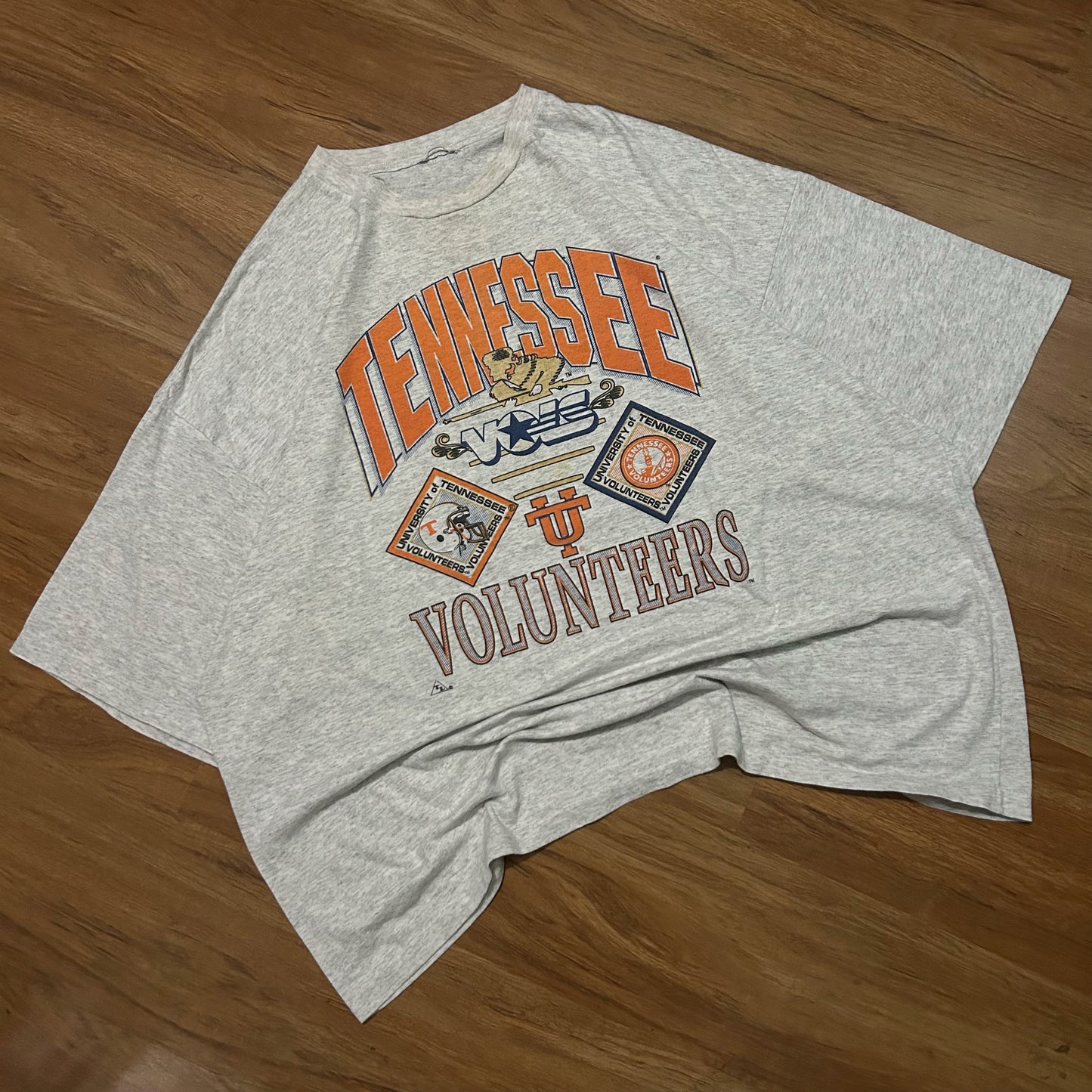 (XXL) Vintage 90s University of Tennesse Volunteers Grey Graphic T-Shirt