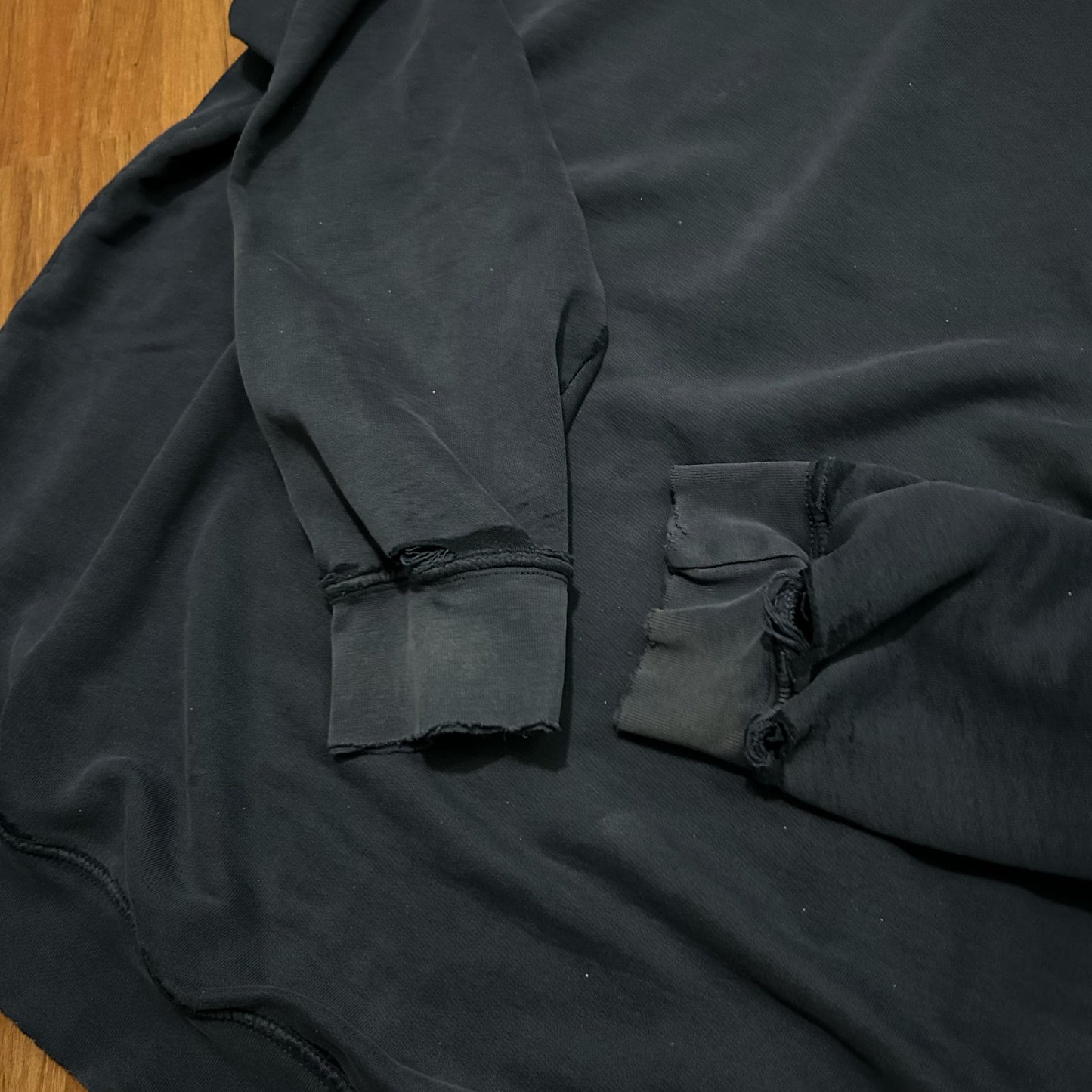 (XL) Retro 2000s Nike Distressed Navy Pullover Crewneck