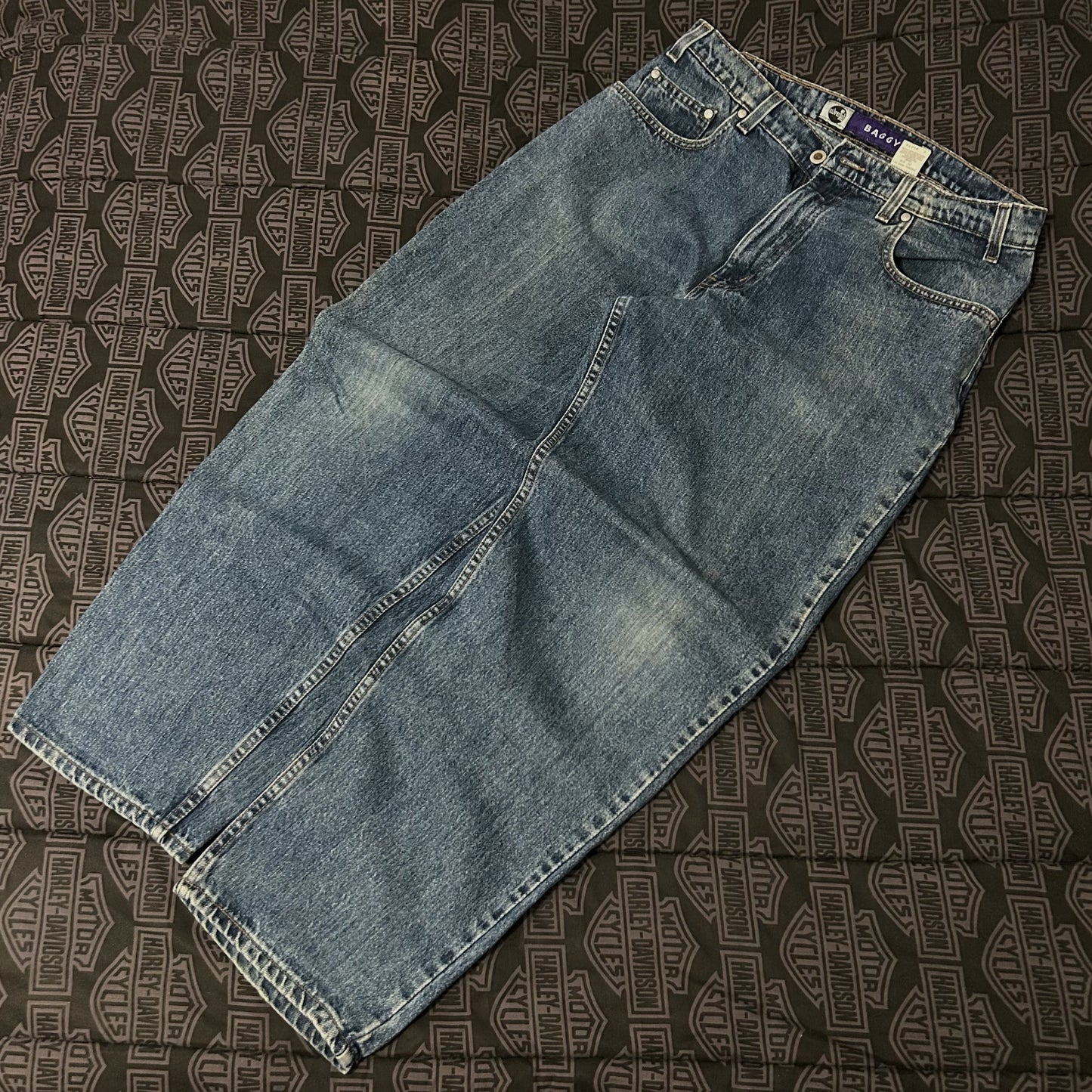 (34) Vintage 90s Levi's SilverTab Made in USA Baggy Denim