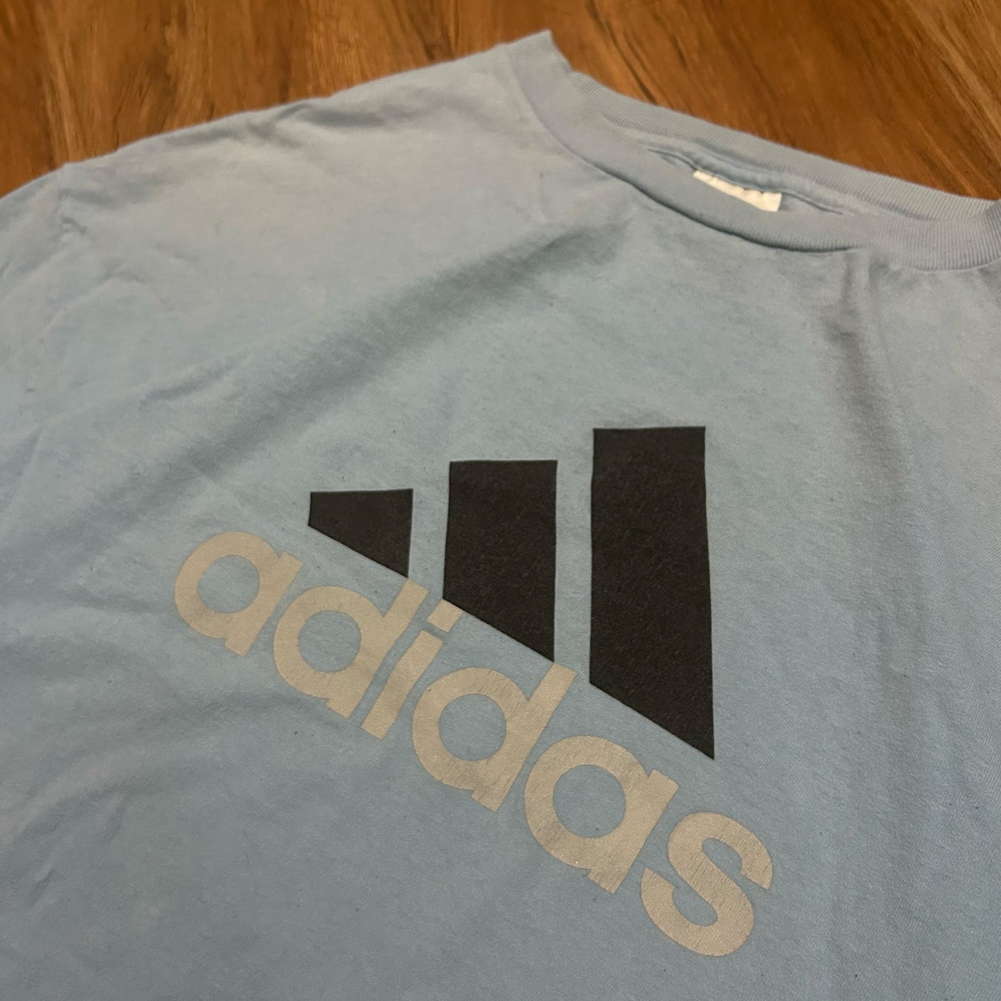 (XL) Vintage Y2K Big Adidas Logo Baby Blue T-Shirt
