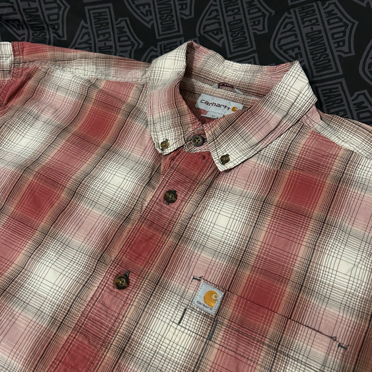 (XL) Vintage Carhartt Relaxed Fit Short Sleeve Pliad Button Up Shirt