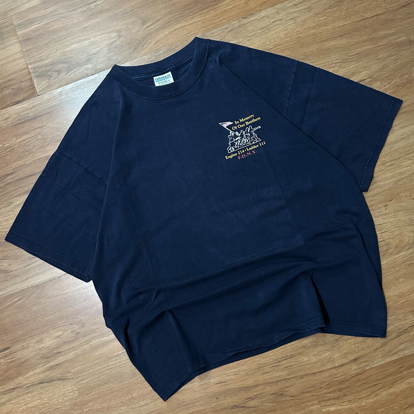(XL) Vintage Y2K Firefighter Memorial Navy T-Shirt