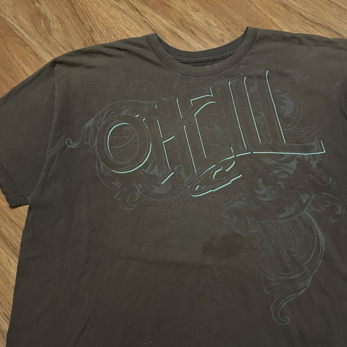 (XL) Vintage Y2K O'Neill Brown Graphic T-Shirt