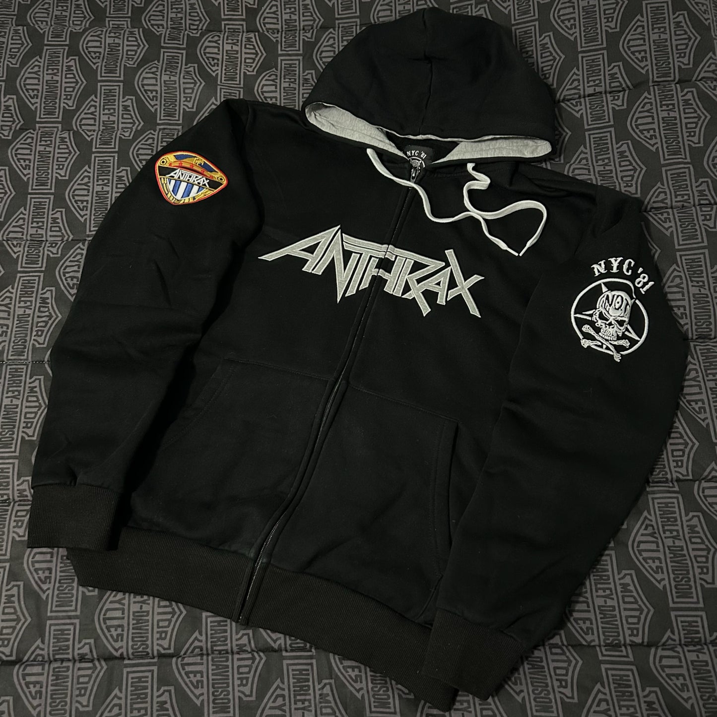 (L) Anthrax NYC 81' Embroidered Full Zip Black Hoodie