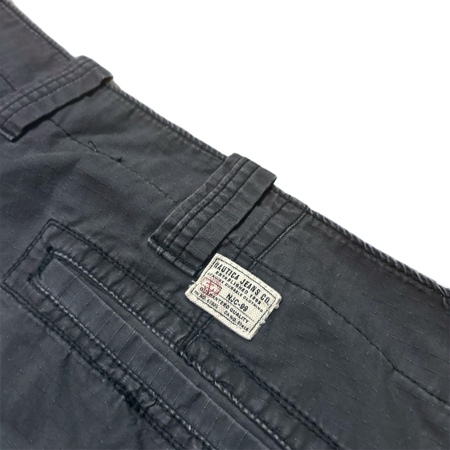 (36) Vintage Nautica Jeans Cargo Shorts