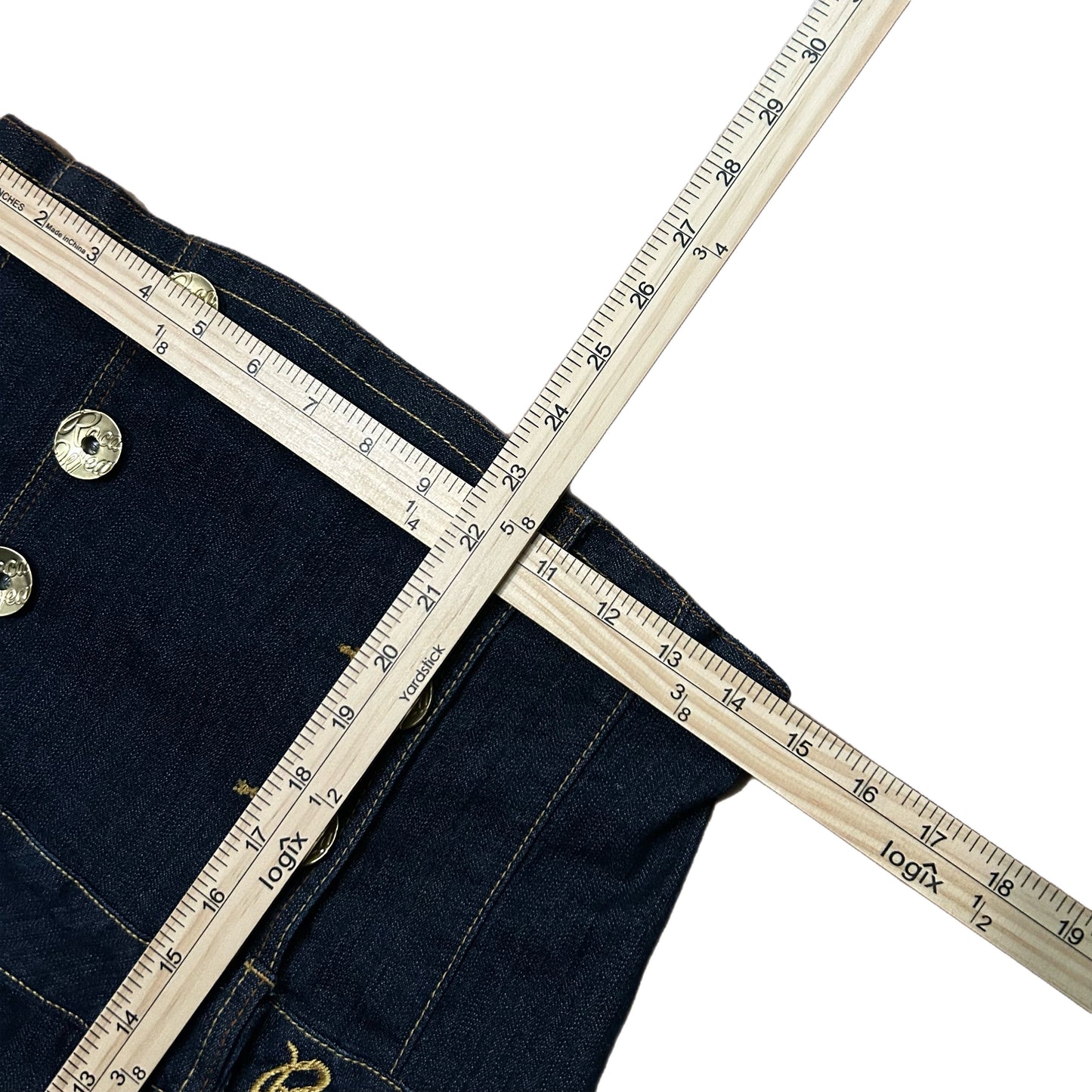 (XL) Y2K Rocawear Women's Blue Denim Skirt
