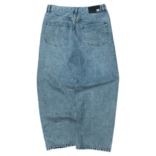 (32) Y2K DC Baggy Light Wash Denim