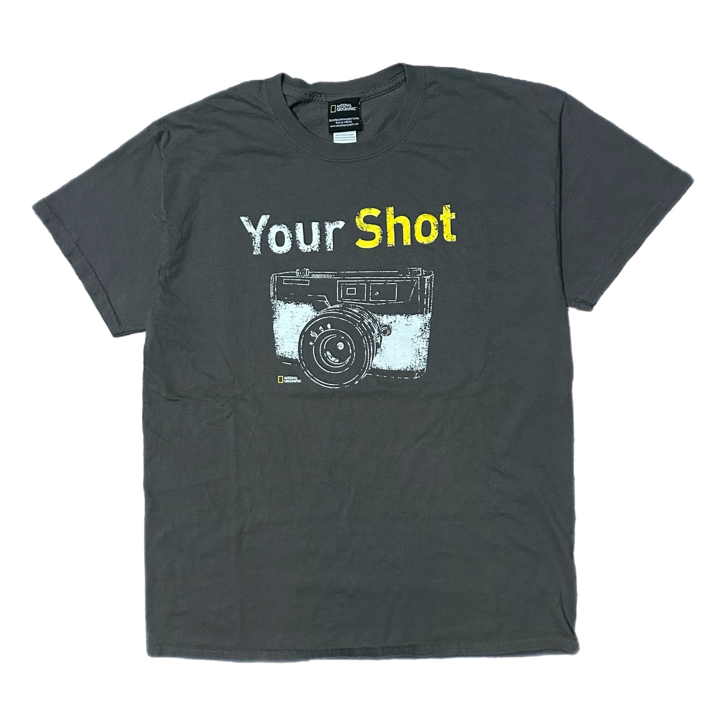 (L) National Geographic 'Your Shot' Grey Shirt