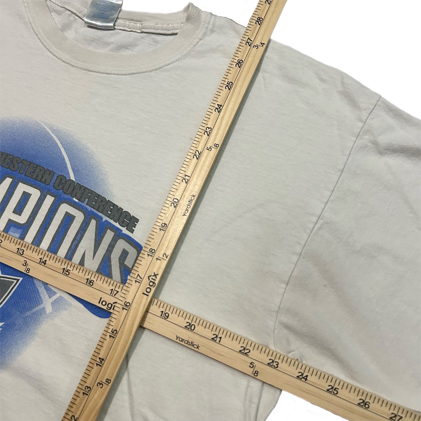 (XL) 2006 Dallas Mavericks NBA Champions White Tee