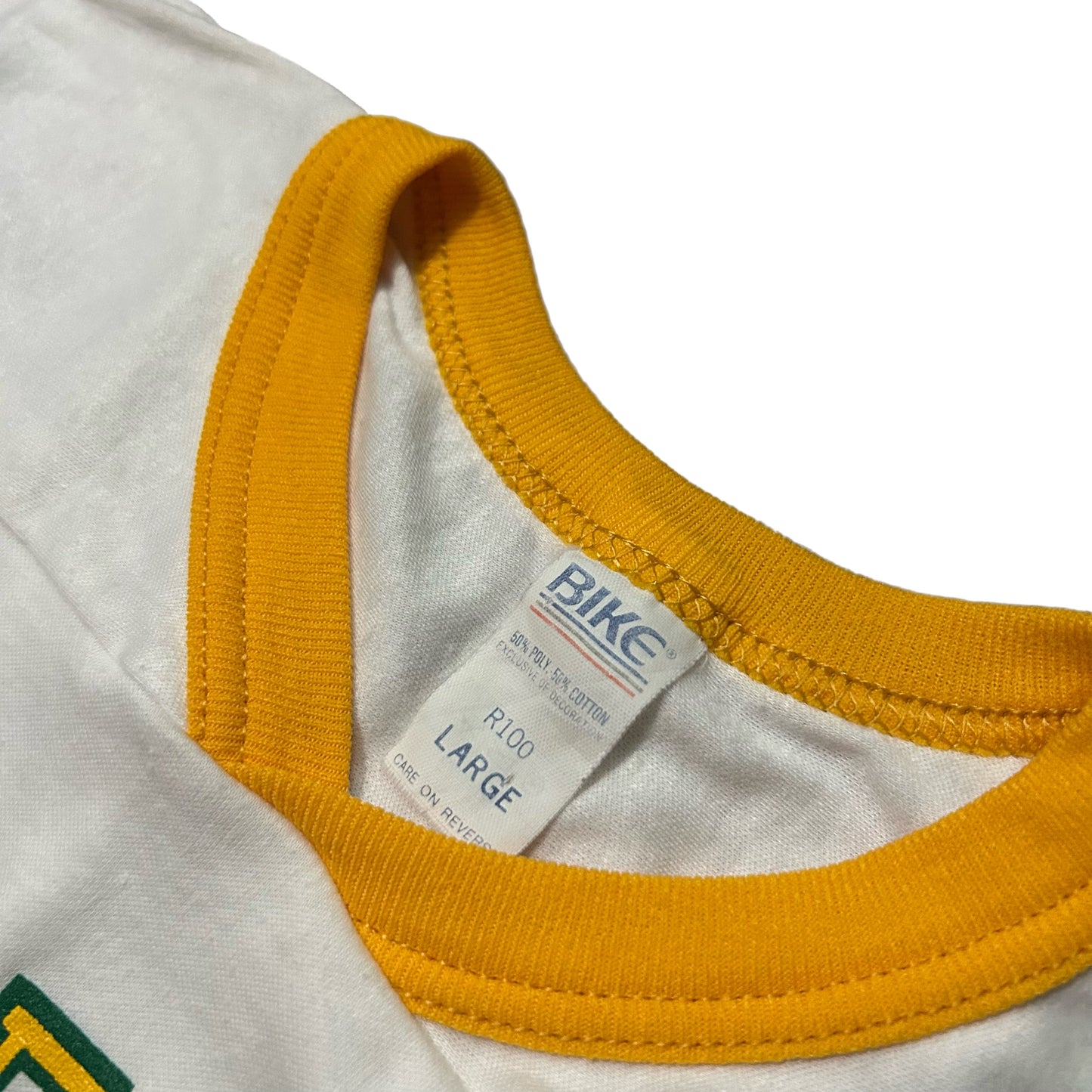 (L) Vintage Notre Dame 'Fighting Irish' White Tee